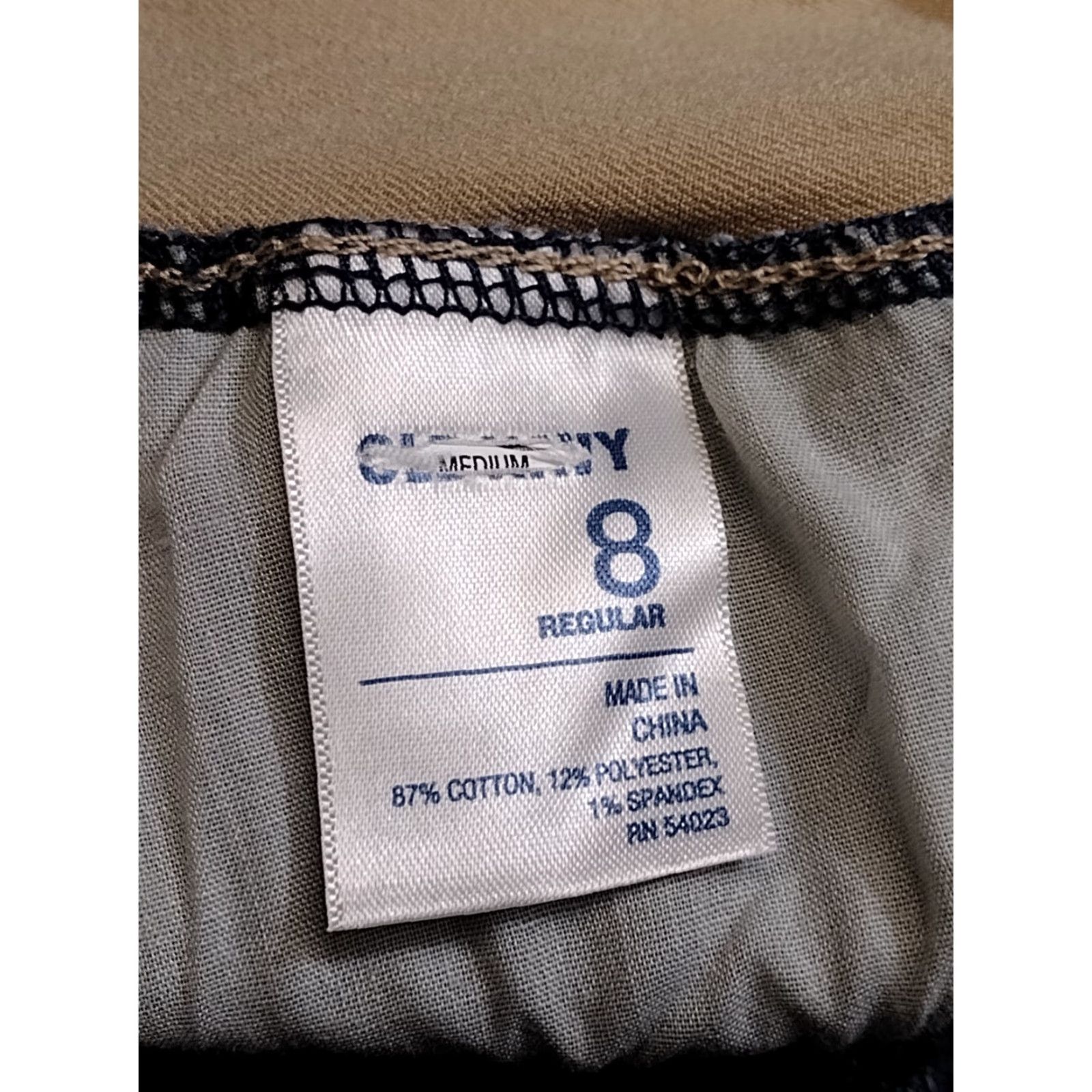 Old Navy OLD NAVY Distressed Cuffed Blue Denim Maternity Jeans Size 8 Size 30" / US 8 / IT 44 - 5 Thumbnail