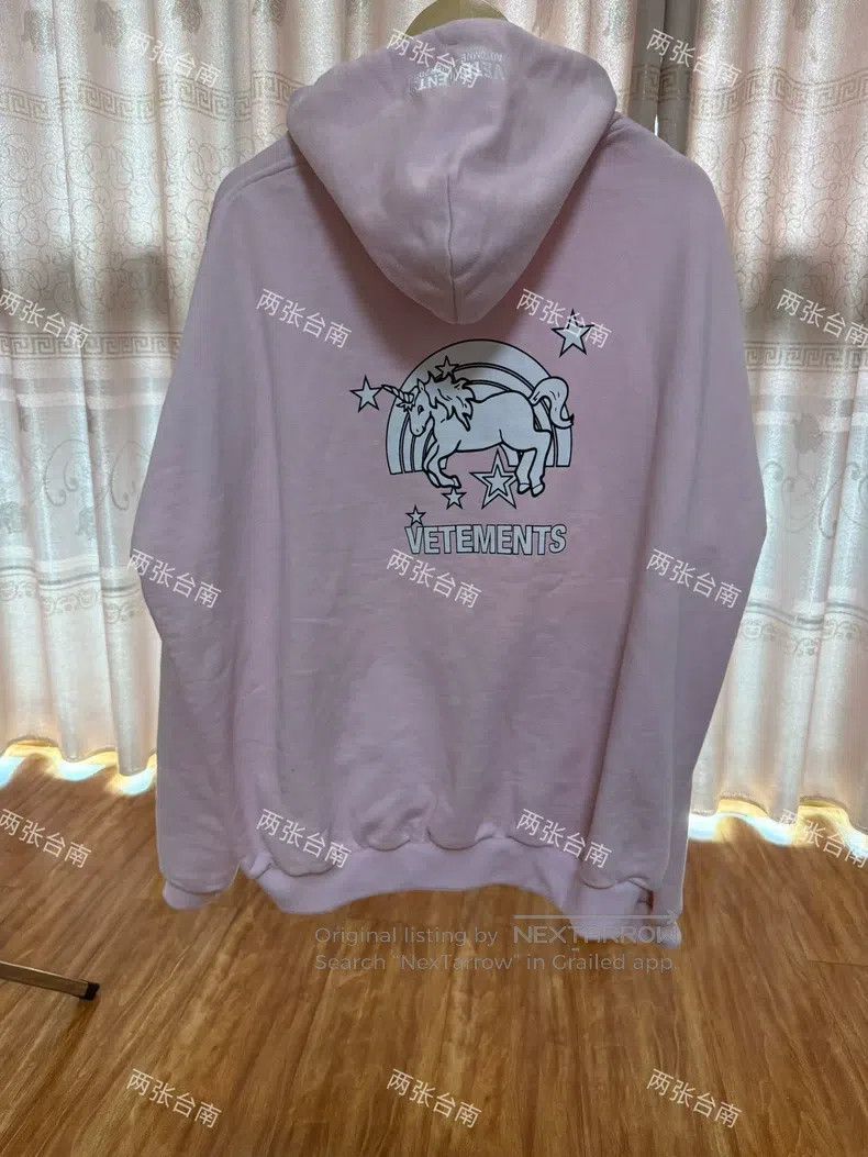 Vetements Vetements Pink Unicorn Sweatshirt Size US XS / EU 42 / 0 - 2 Thumbnail