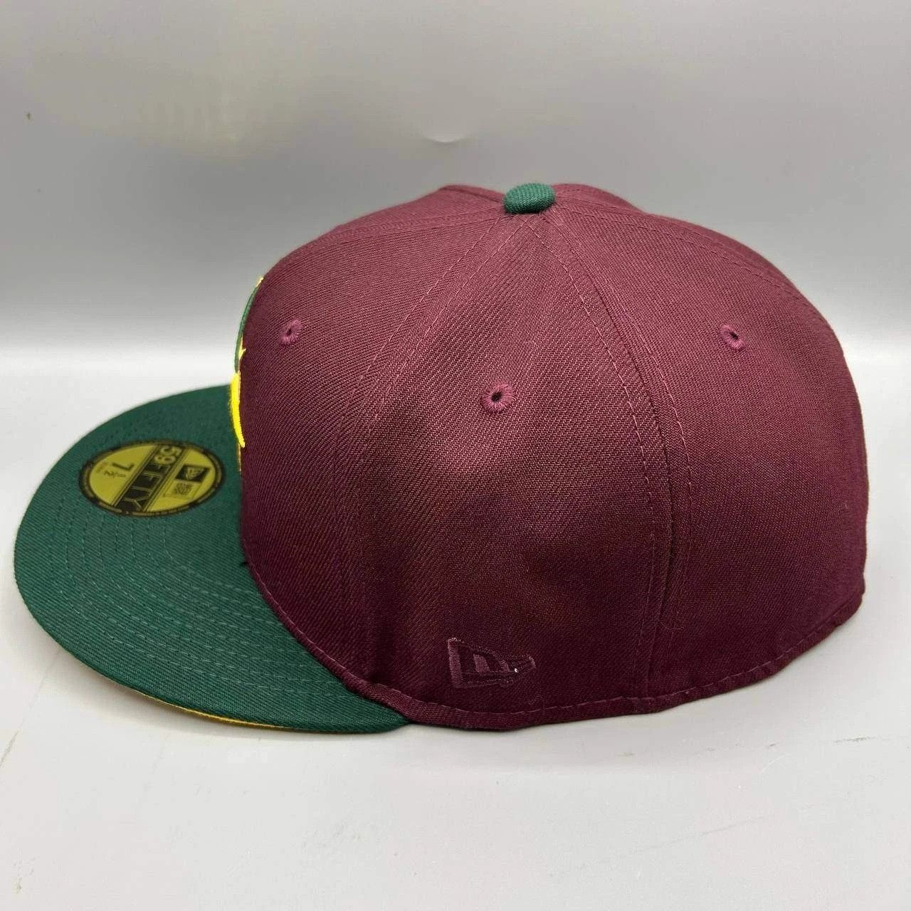 New Era Seattle Mariners Hat Men 7 1/2 Red Green MLB Fitted Cap New Size ONE SIZE - 5 Thumbnail