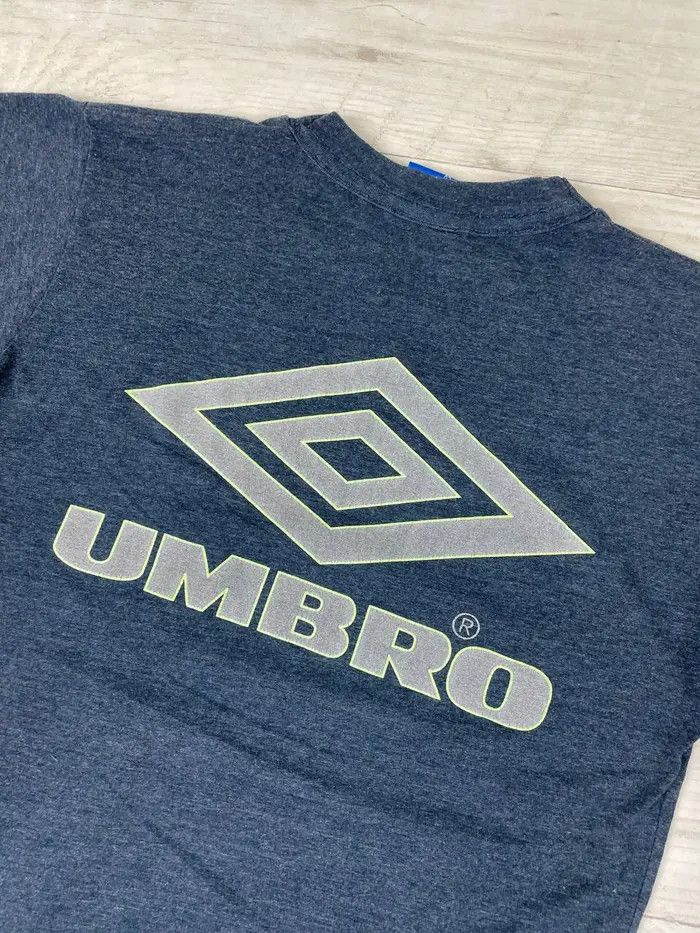 Umbro Vintage Umbro Manchester City Cotton T-Shirt 90s Size US S / EU 44-46 / 1 - 10 Thumbnail