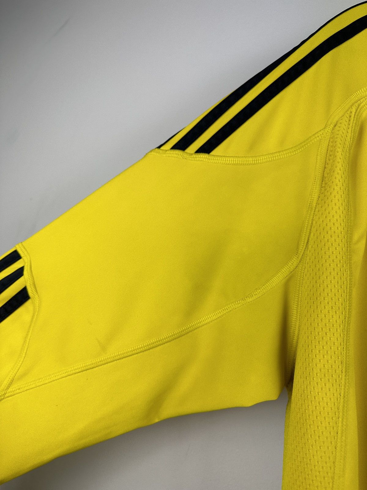 Adidas Adidas Liverpool 2009-2010 Away Long Sleeve Soccer Jersey Size US M / EU 48-50 / 2 - 11 Thumbnail