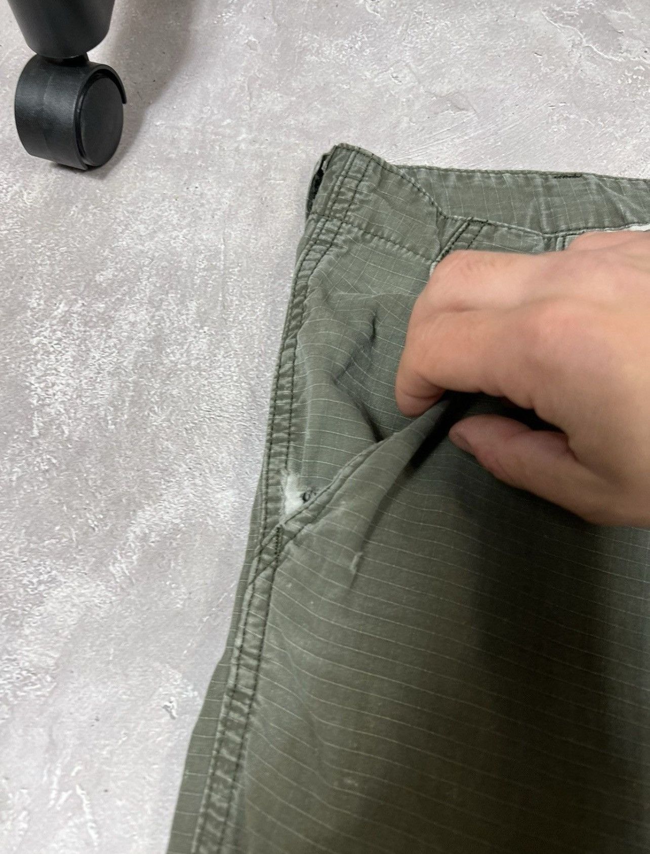 Vintage Carhartt Distressed Cargo Pants
