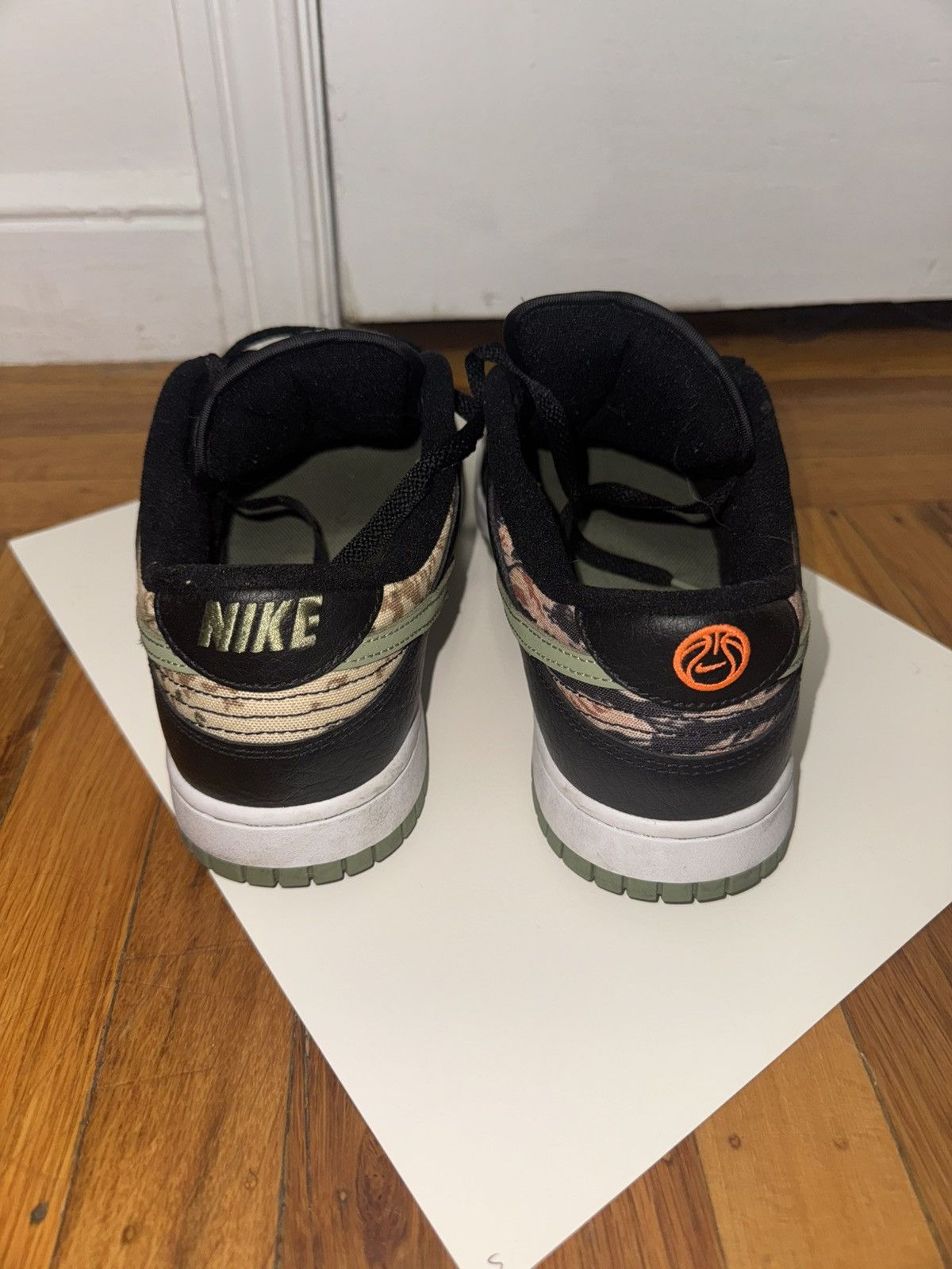 Nike Nike Low Dunks crazy camo Size US 10.5 / EU 43-44 - 3 Thumbnail