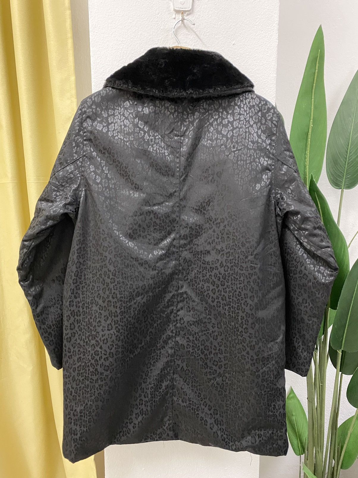 Fendi Rare Vintage Fendi Leopard Parka Jacket Size US M / EU 48-50 / 2 - 15 Thumbnail