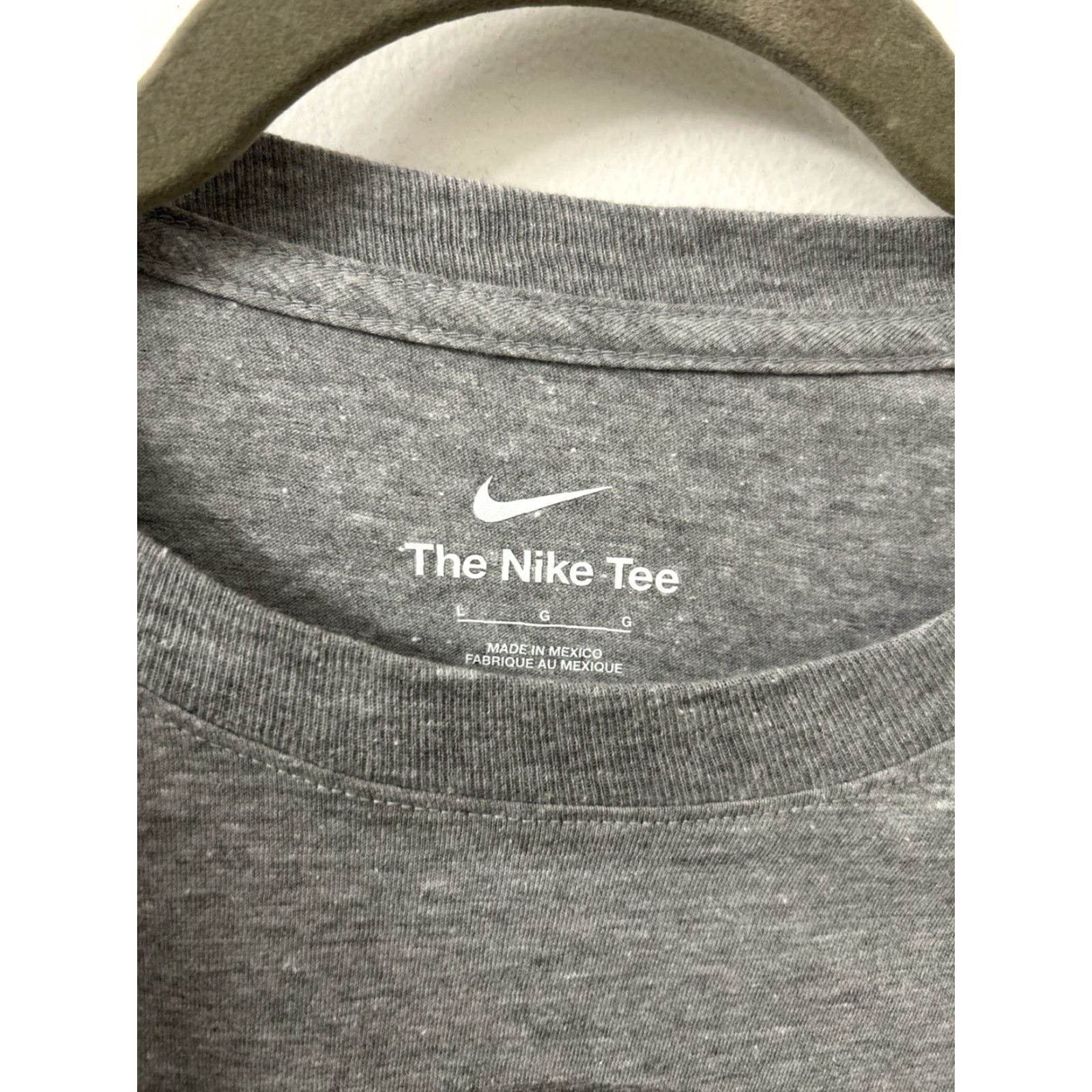 Nike Nike Kentucky Wildcats Shirt Mens L Gray L/S Crew Neck UK Swoosh Logo NWT College Football Basketball Size US L / EU 52-54 / 3 - 7 Thumbnail
