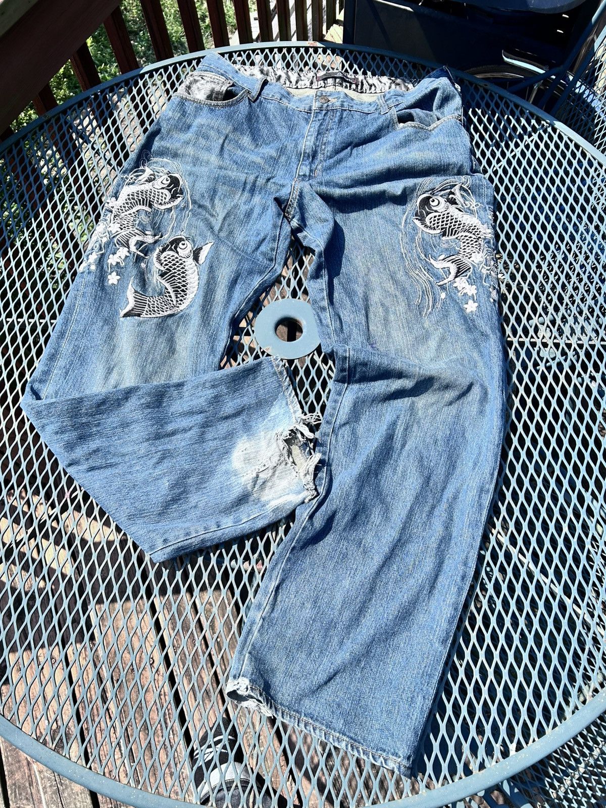 Japanese Brand CRAZY VINTAGE Y2K EMBROIDERED JAPANESE KOI FISH JEANS Size US 36 / EU 52 - 1 Thumbnail