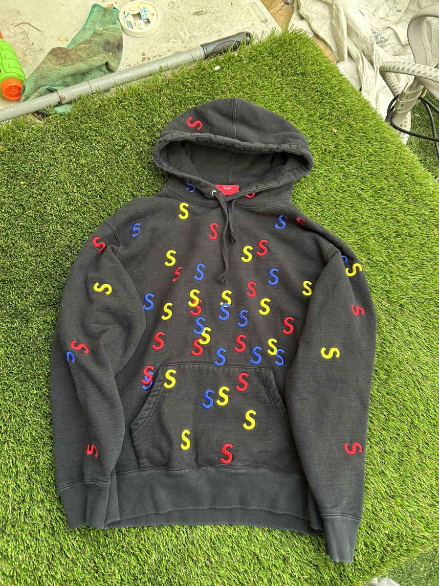 Supreme Supreme SS21 Embroidered S Logo Colorful Black Hoodie Size US S / EU 44-46 / 1 - 2 Thumbnail
