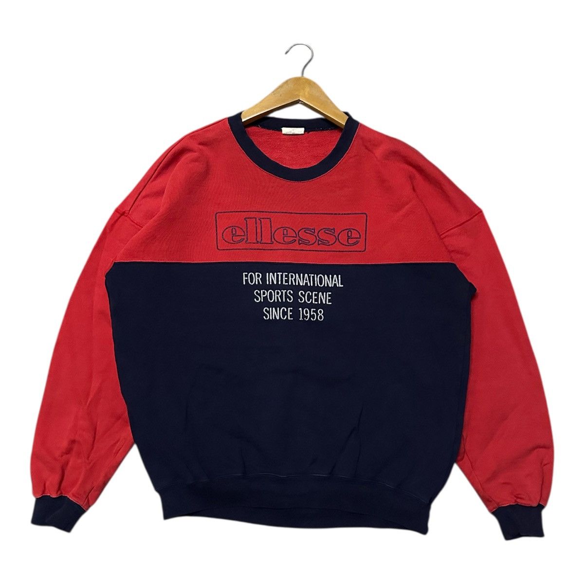 Ellesse Vintage 90s Ellesse crewned sweatshirt Size US L / EU 52-54 / 3 - 5 Thumbnail