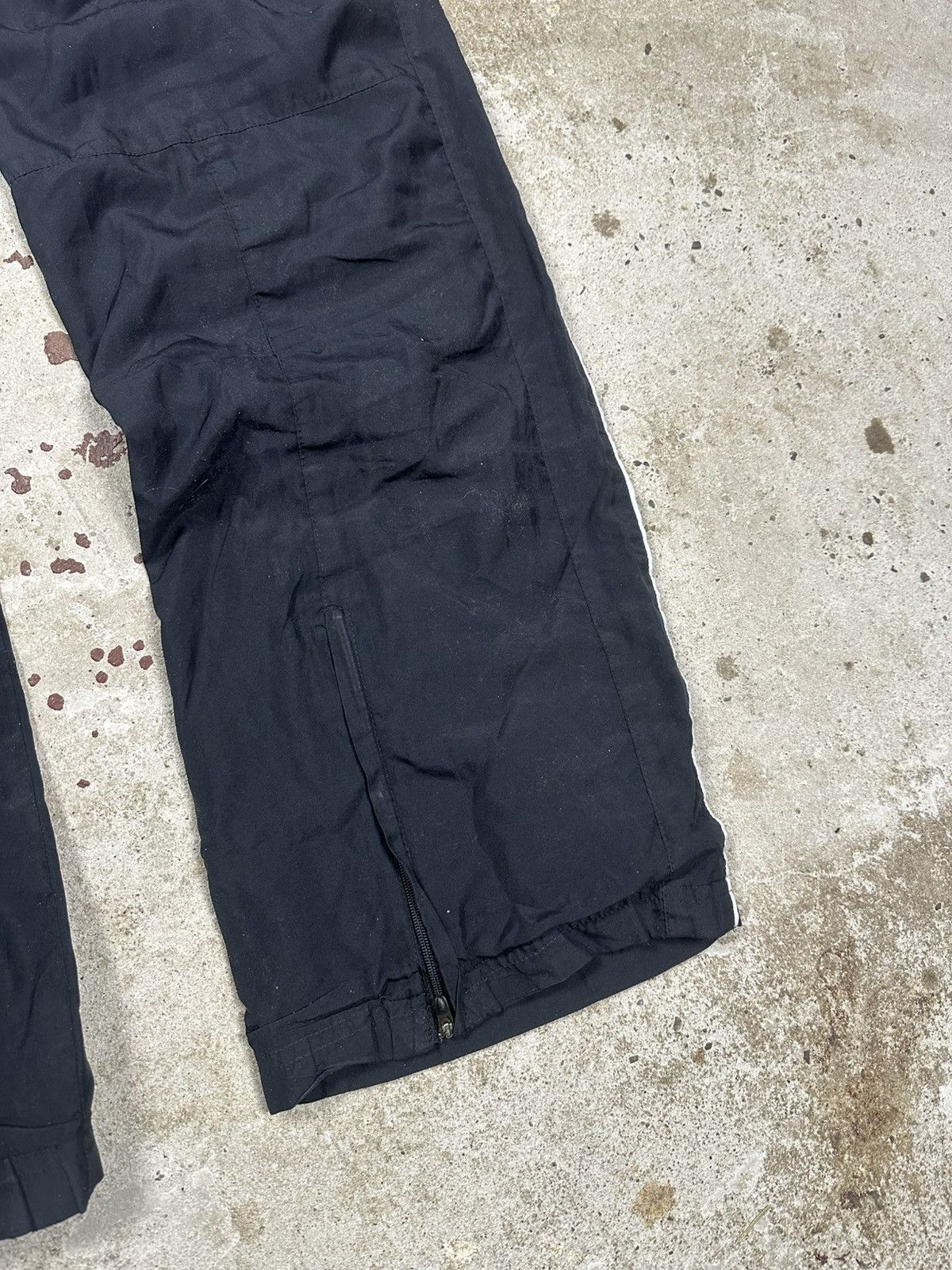 Nike Vintage Y2K Nike Baggy Black Track Pants Swoosh Size US 30 / EU 46 - 11 Thumbnail