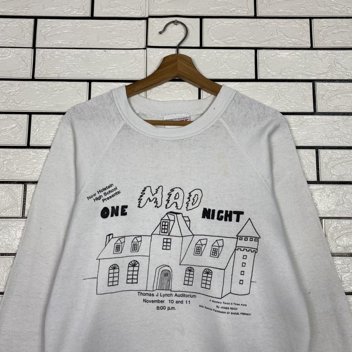 Japanese Brand 📌Vintage Sweatshirt Bassett Walker Big Logo Issey Miyake Size US L / EU 52-54 / 3 - 4 Thumbnail