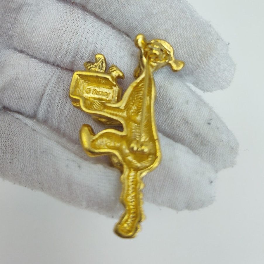 Disney Disney Winnie the Pooh Gold-Toned Holiday Brooch Size ONE SIZE - 6 Thumbnail