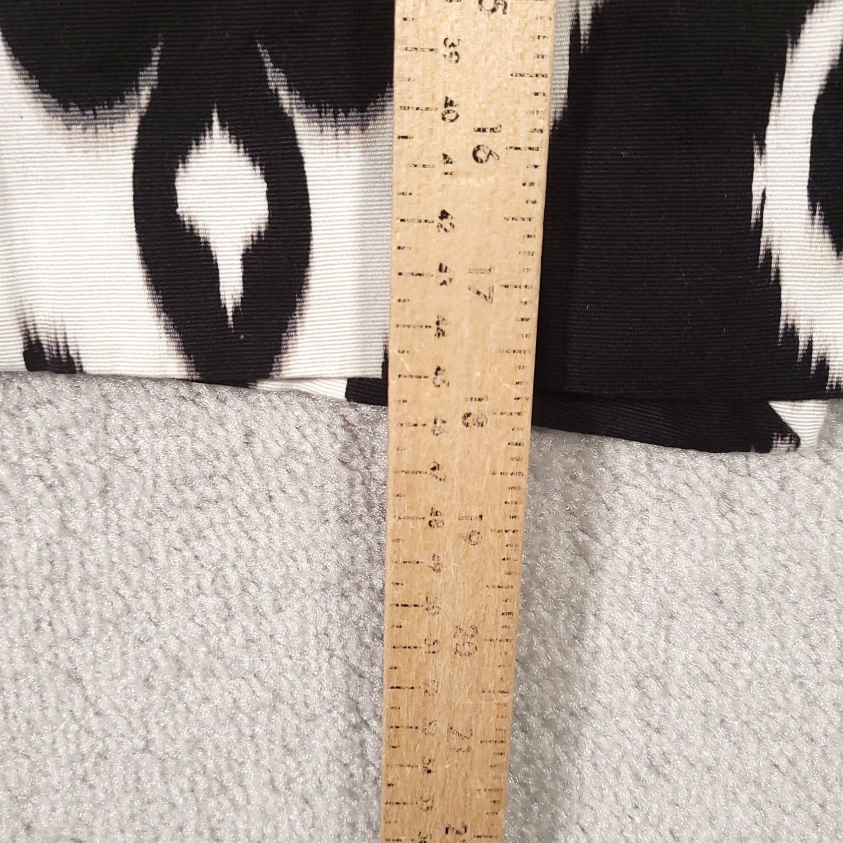 White House Black Market VINTAGE? (No) White House Black Market Women's Skirt Embroidered Size 2 Pencil A-Line Black Cotton Blend Zip Size 26" / US 2 / IT 38 - 6 Thumbnail
