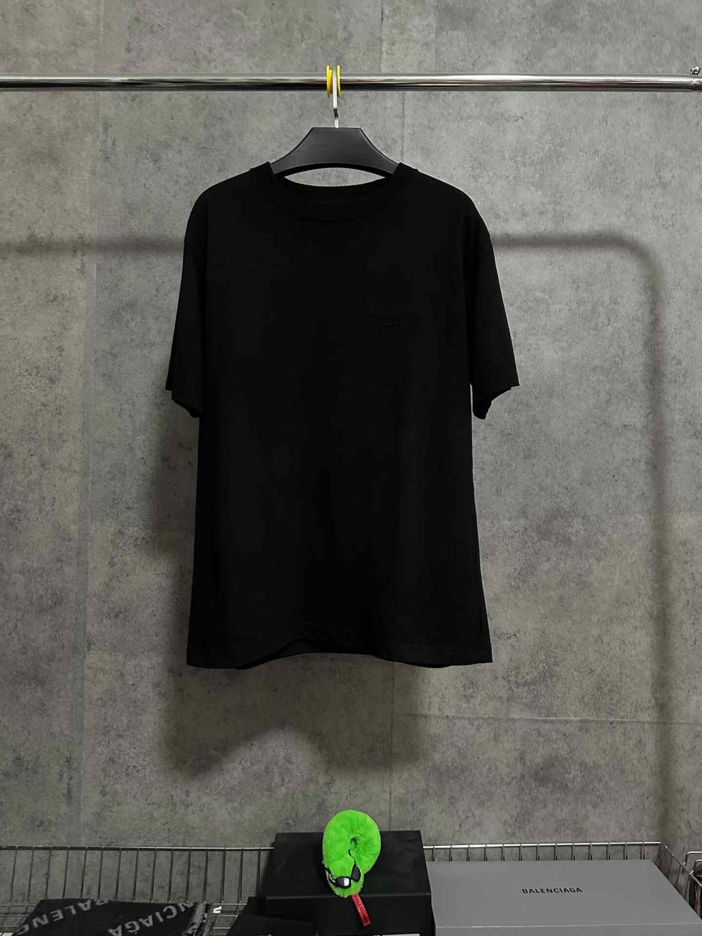 Dior Dior Embroidered Logo Short Sleeve T-Shirt Size US S / EU 44-46 / 1 - 1 Thumbnail