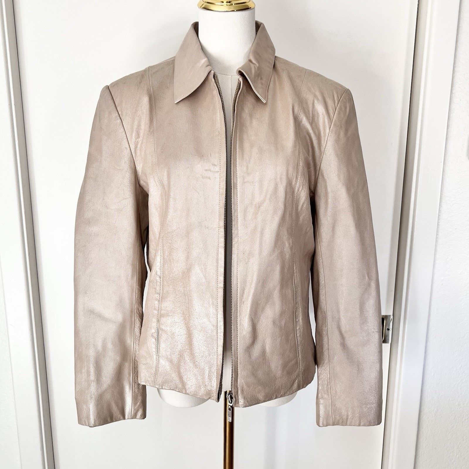 Adler Adler Collection Women (M) Beige Leather Jacket 90s Y2K Size M / US 6-8 / IT 42-44 - 1 Thumbnail