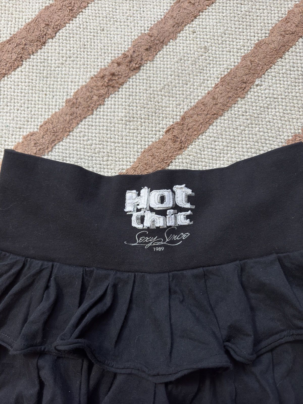 Vintage VINTAGE HOT CHIC VON DUTCH STYLE MINI SKIRT Size 25" / US 0 / IT 36 - 2 Thumbnail