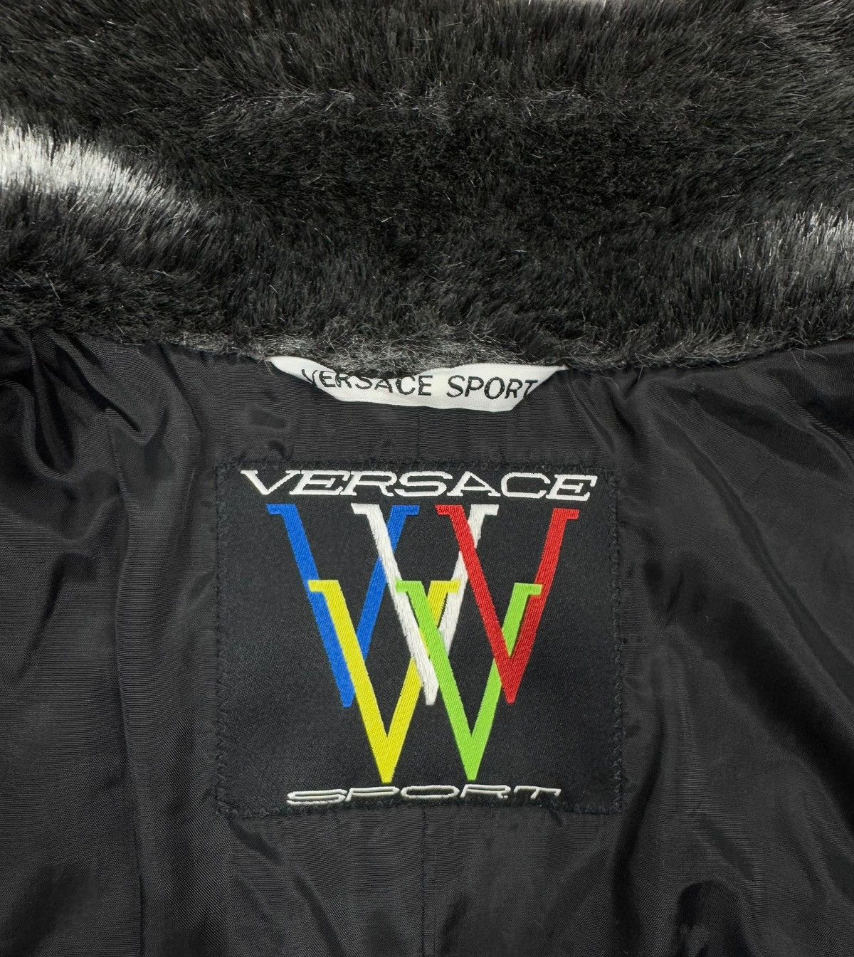 Versace × Vintage Versace Sport Vintage Warm Coat size IT44 Size M / US 6-8 / IT 42-44 - 17 Thumbnail