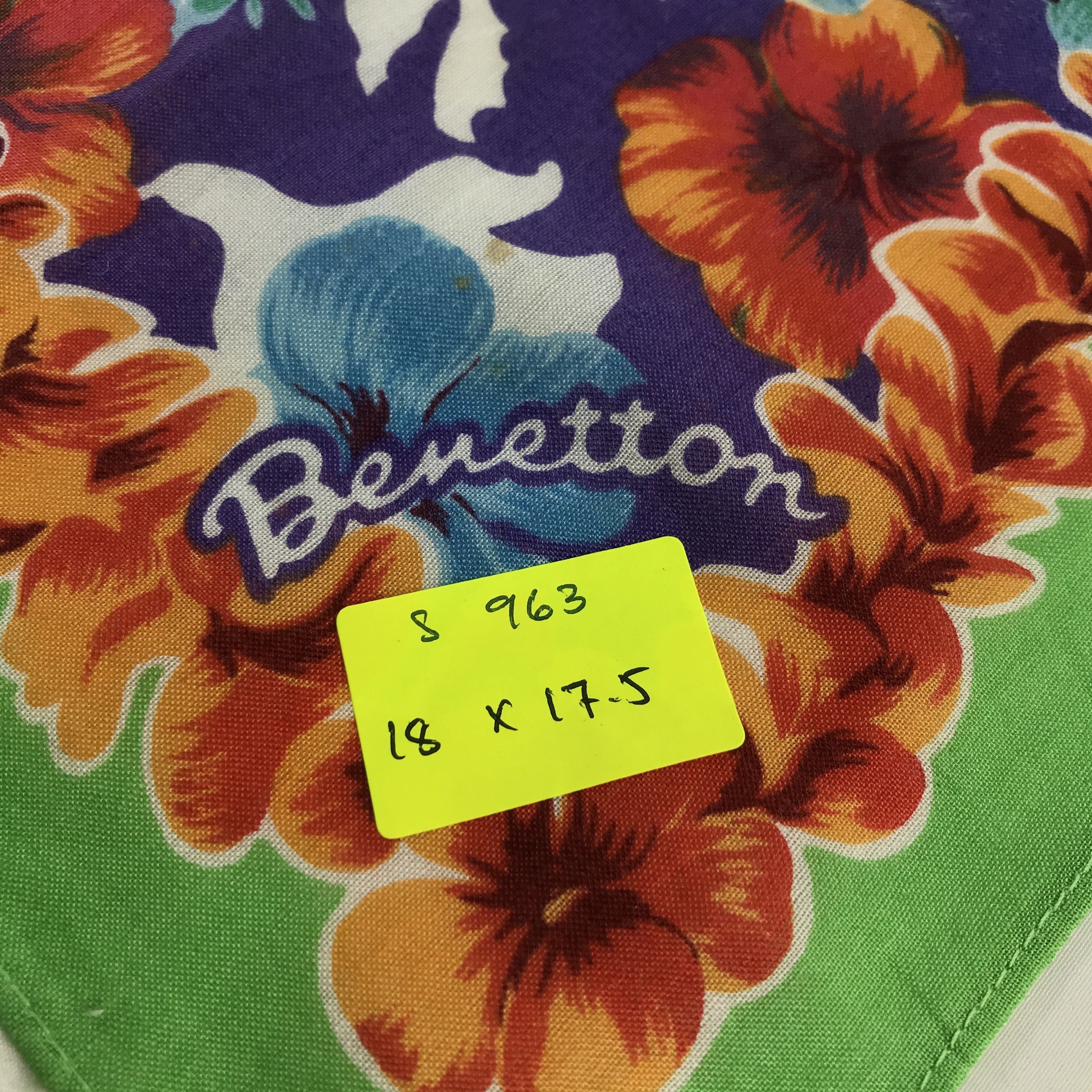 Benetton × Vintage Benetton Bandana / Handkerchief / Neckerchief - S963 Size ONE SIZE - 5 Thumbnail