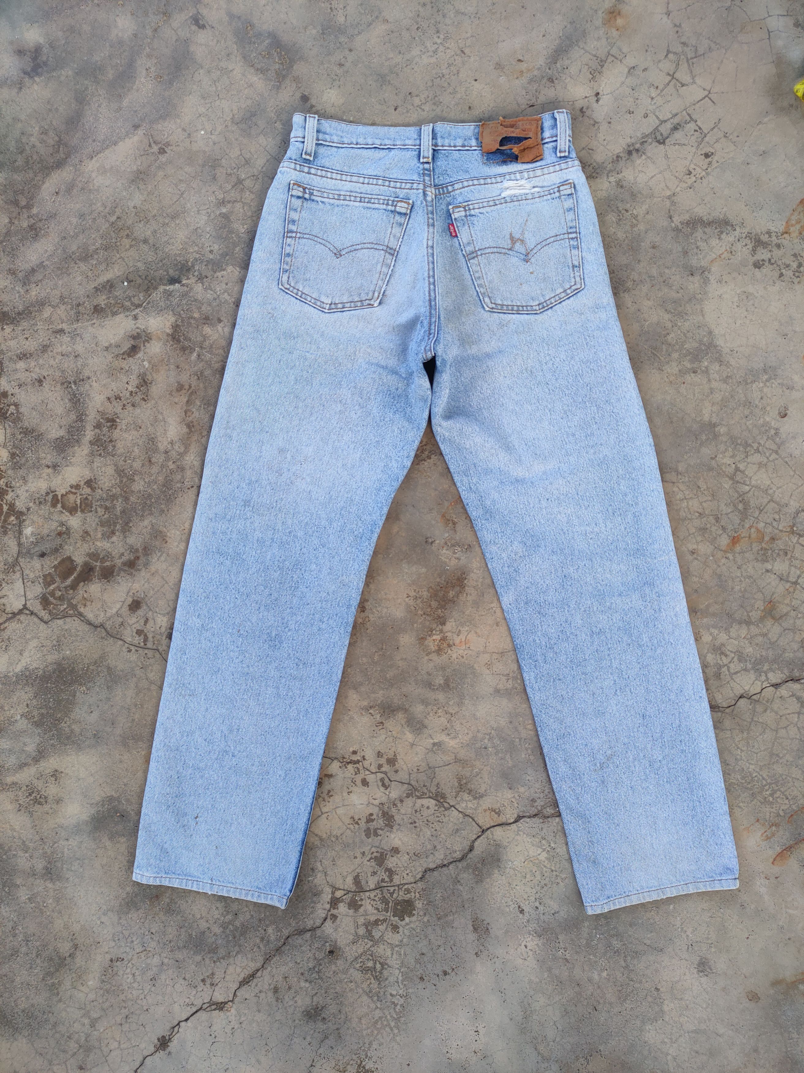 Levi's Vintage Clothing VINTAGE LEVI'S 510 94' USA FADED RIPPED JEANS DENIM PANTS Size US 29 - 1 Thumbnail