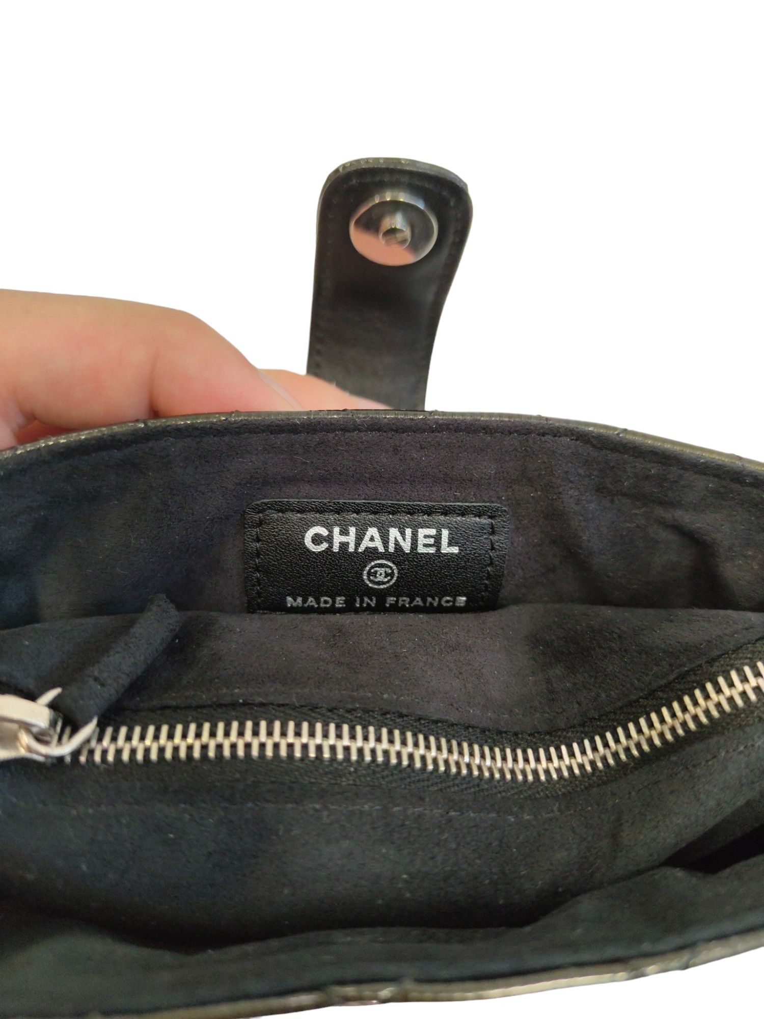 Chanel Chanel Glossy Quilted Leather Mini Pochette Size ONE SIZE - 5 Thumbnail