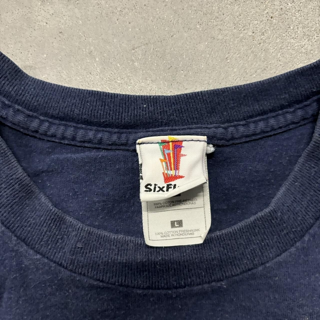 Japanese Brand × Vintage Crazy Vintage 90s Looney Tunes Six Flags Graphic Tee! Size US M / EU 48-50 / 2 - 4 Thumbnail