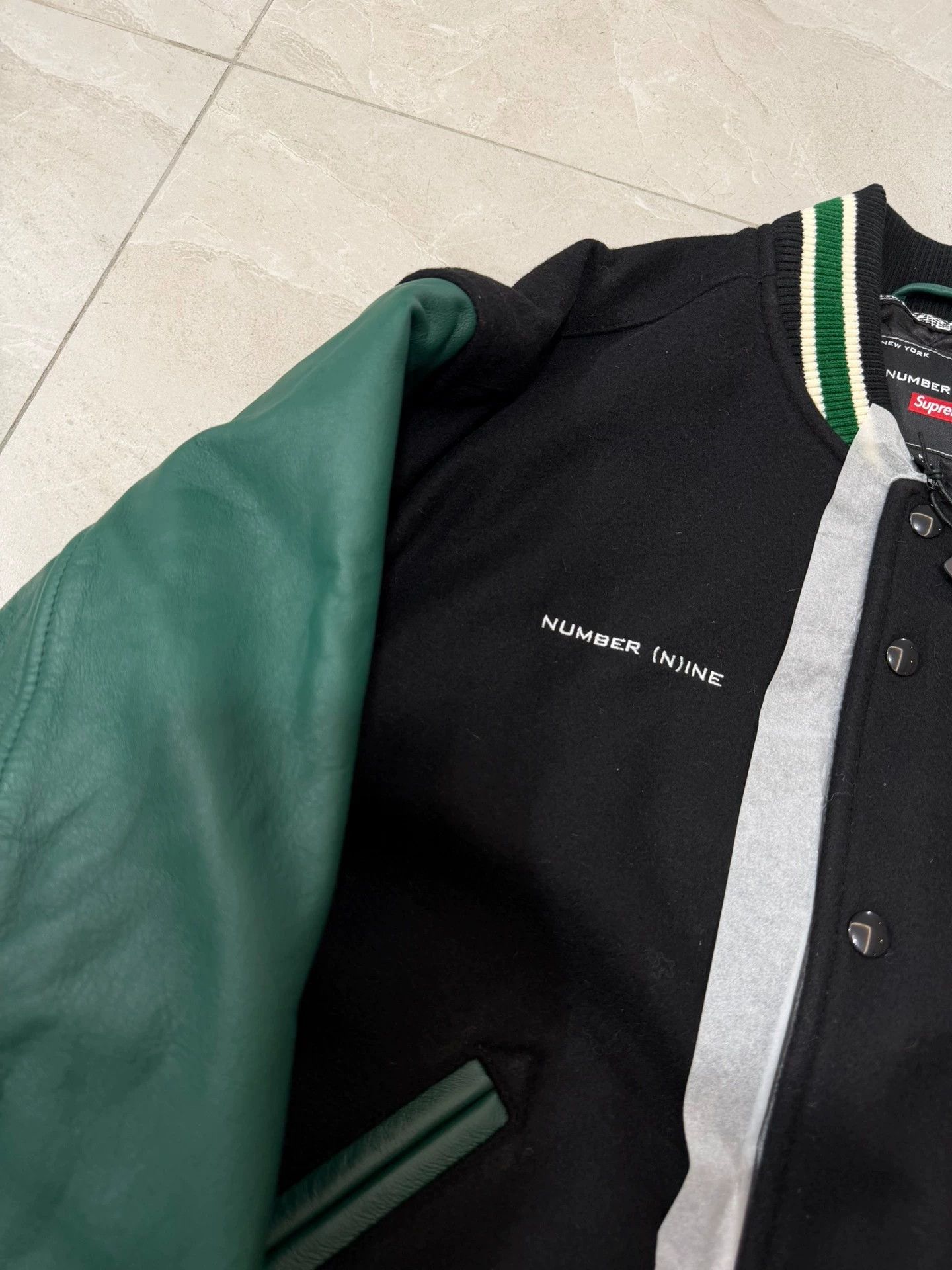 Number (N)ine × Supreme Supreme x NUMBER(N)INE x Mickey Mouse WEEK8 Varsity Jacket Size US M / EU 48-50 / 2 - 5 Thumbnail