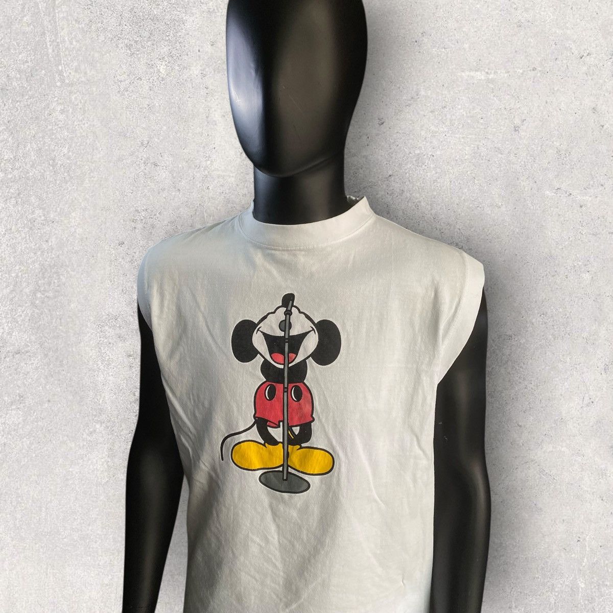 Number (N)ine Vintage 2000’s Disney Liam Gallagher Sleeveless Size US L / EU 52-54 / 3 - 1 Thumbnail