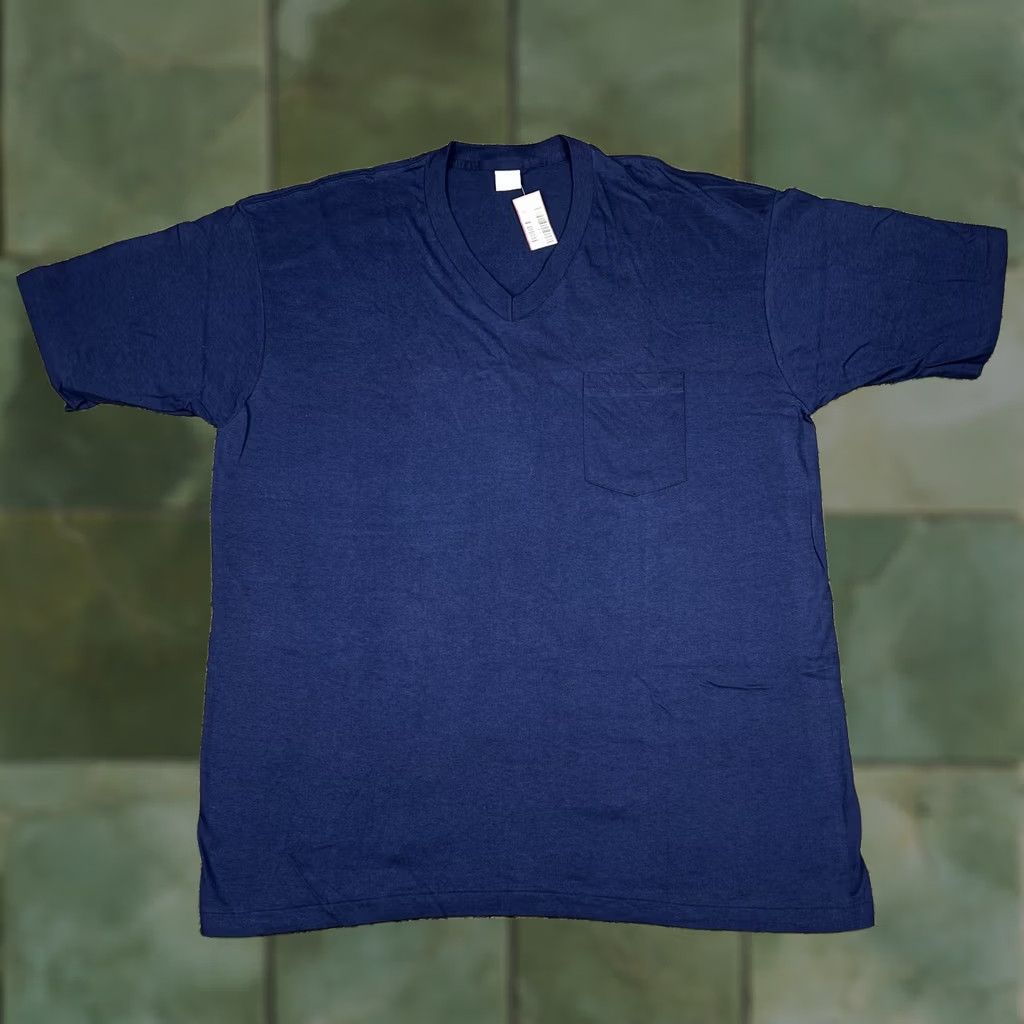 Sears VINTAGE The Mens Store T-Shirt Blue 90s Selvedge Pocket V-Neck XL Tall Big & Tall Mens Shirts Size US XL / EU 56 / 4 - 1 Thumbnail