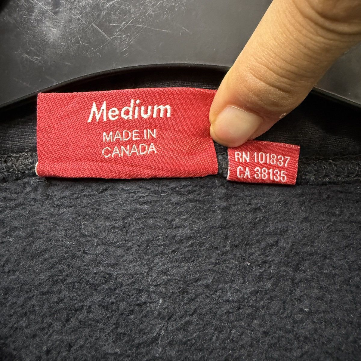Supreme Supreme NY hoodie EUC Fw19 Size US M / EU 48-50 / 2 - 5 Thumbnail