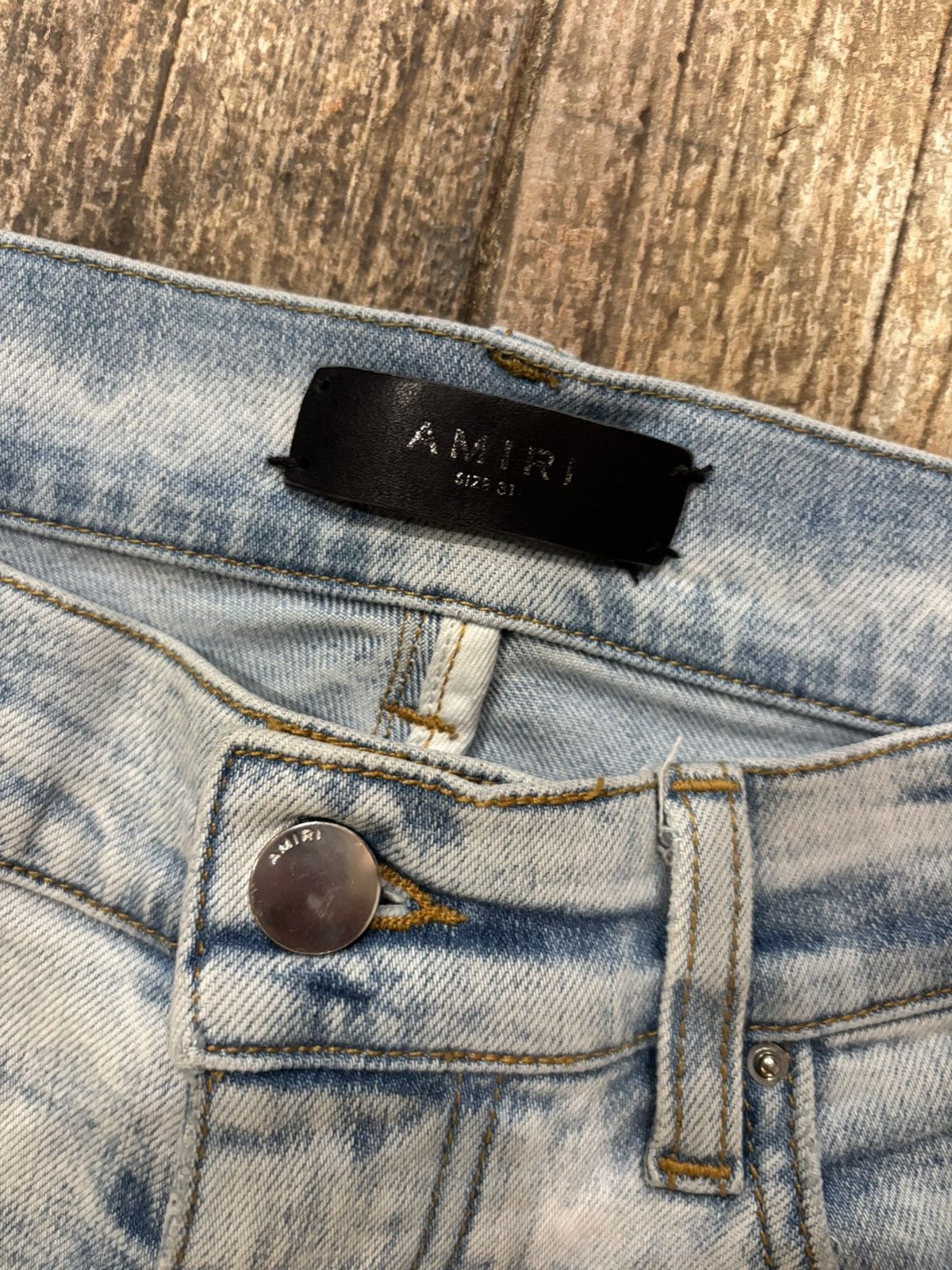 Amiri Lightwash White Bandana Leather Patch MX1 Jeans Size US 31 - 3 Thumbnail