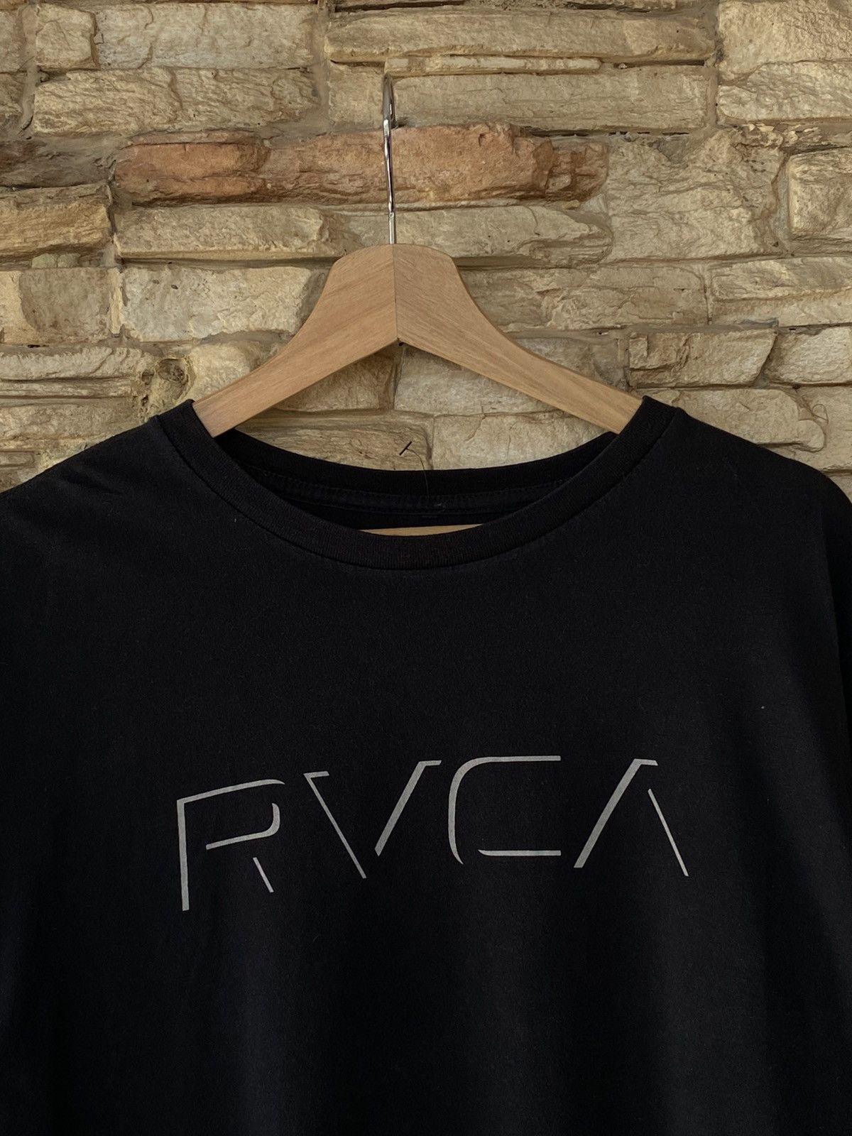 RVCA RVCA Long Sleeve Skateboarding Tees Size US XL / EU 56 / 4 - 2 Thumbnail