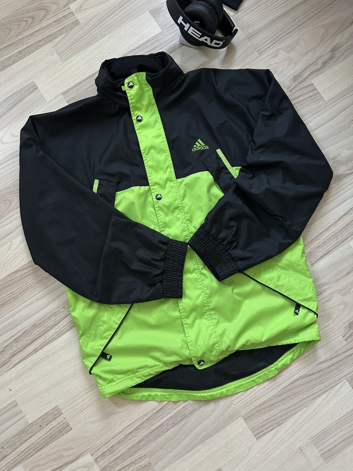 Adidas Adidas Vintage Retro 90s Green Jacket Windbreaker Outwear Size US M / EU 48-50 / 2 - 1 Thumbnail