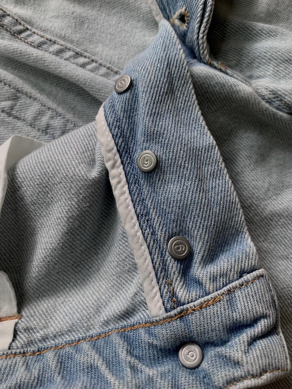 Maison Margiela FREE TAX! MM6 Flared Light Wash Denim Jeans Size US 29 - 9 Thumbnail