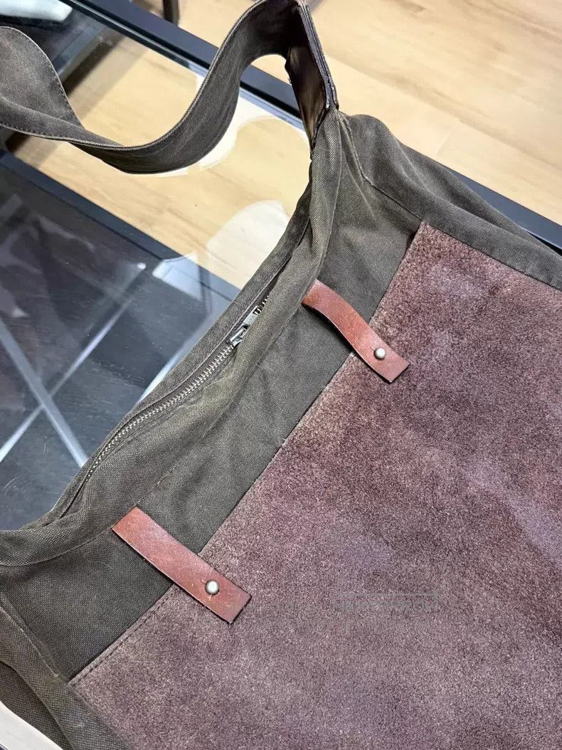 Yohji Yamamoto Yohji Yamamoto deconstructed leather patchwork shoulder ba Size ONE SIZE - 4 Thumbnail