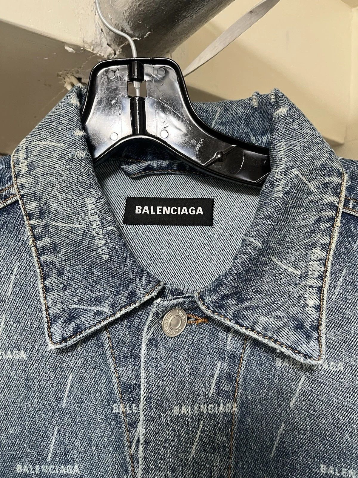Balenciaga Balenciaga Denim Jacket Size US M / EU 48-50 / 2 - 13 Thumbnail