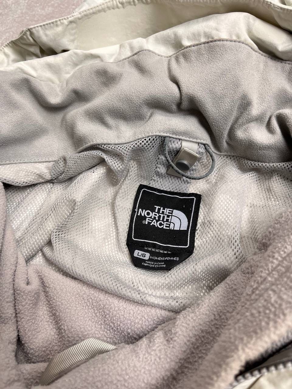 The North Face × Vintage Vintage The North Face Waterproof Winter Woman's Jacket XL Size L / US 10 / IT 46 - 3 Thumbnail