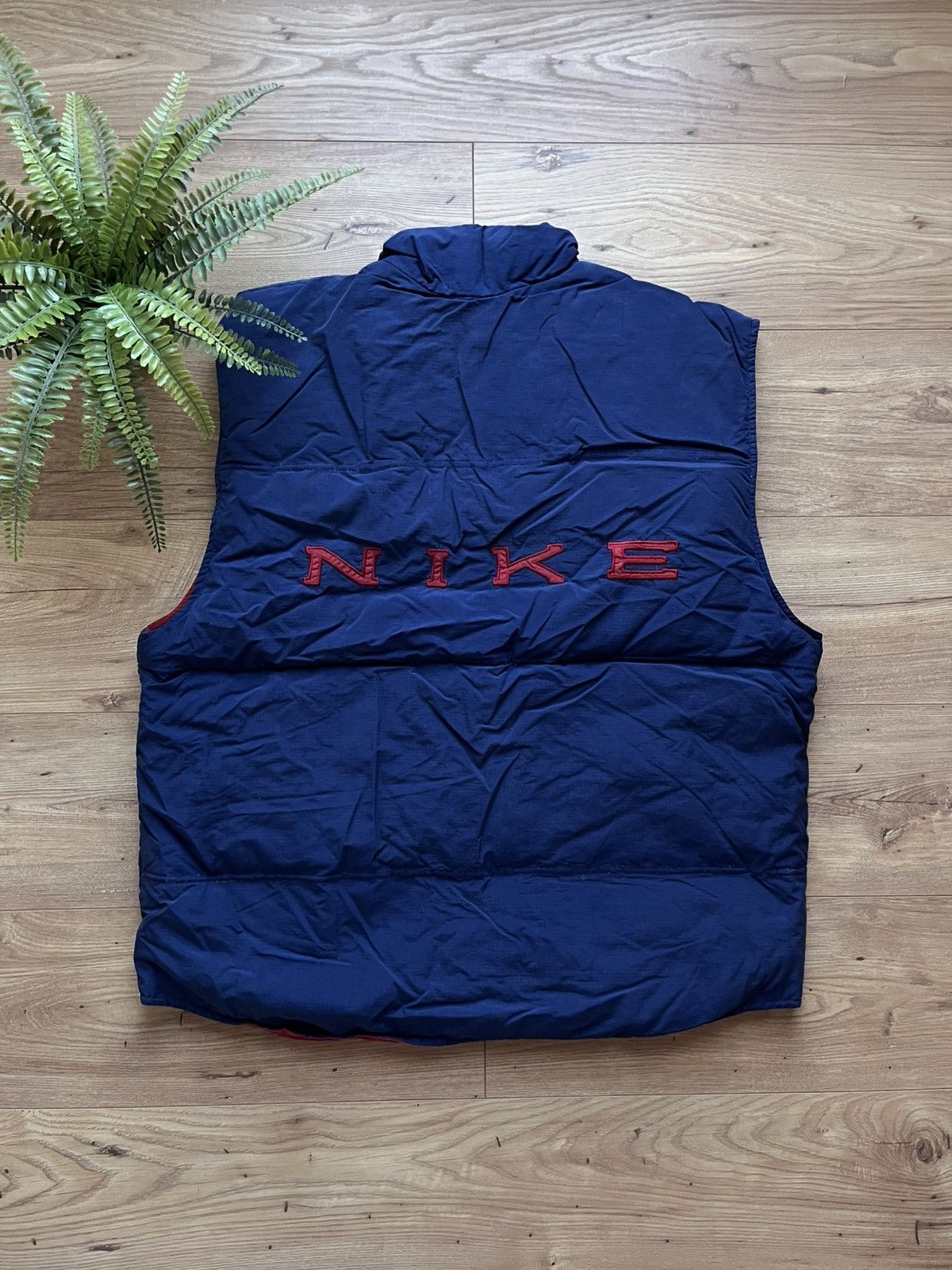 Nike 90’s NIKE RETRO REVERSIBLE DOWN PUFFER VEST SPELLOUT SWOOSH Size US XL / EU 56 / 4 - 1 Thumbnail