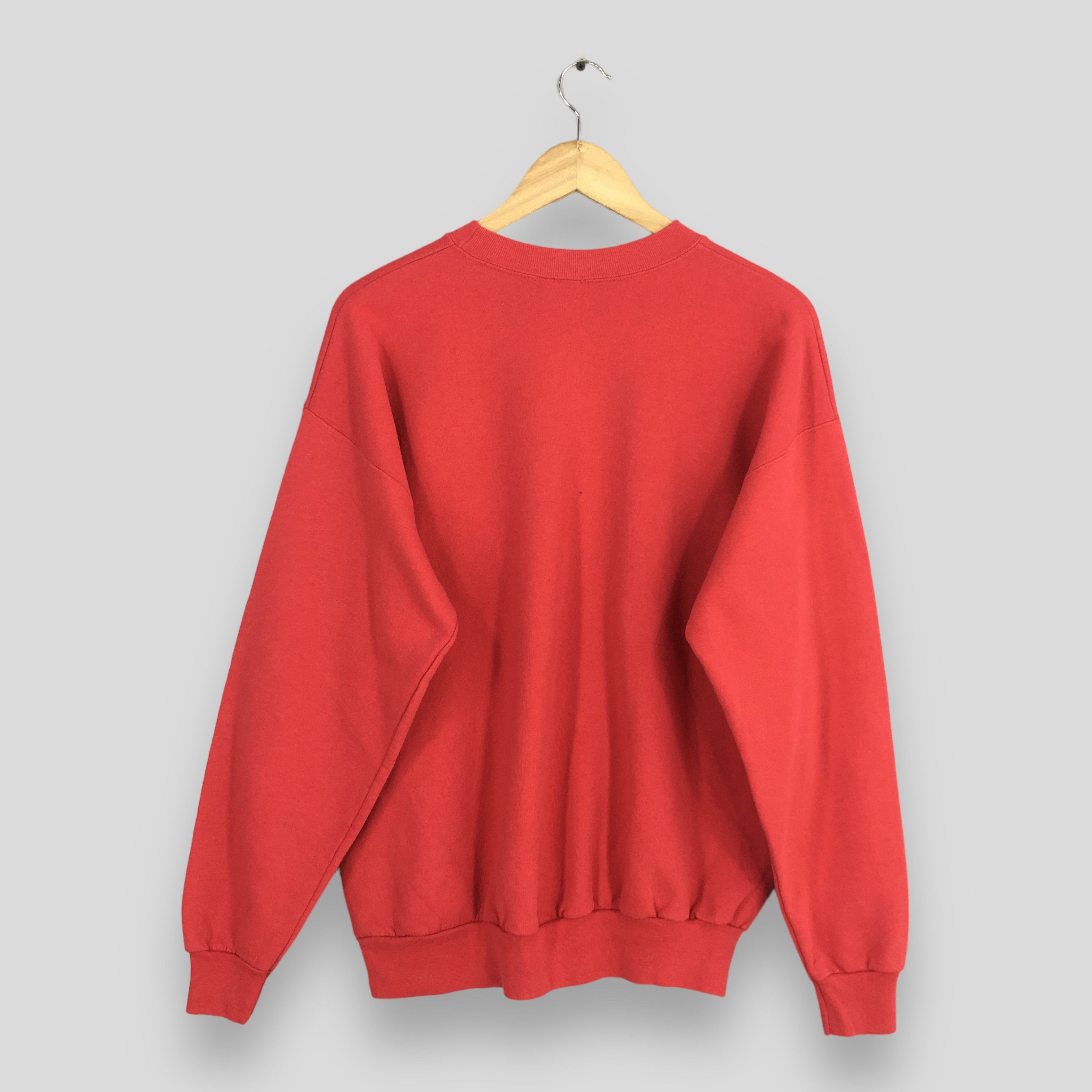 Disney Vintage Winnie The Pooh Red Sweatshirt Large Size US L / EU 52-54 / 3 - 8 Thumbnail