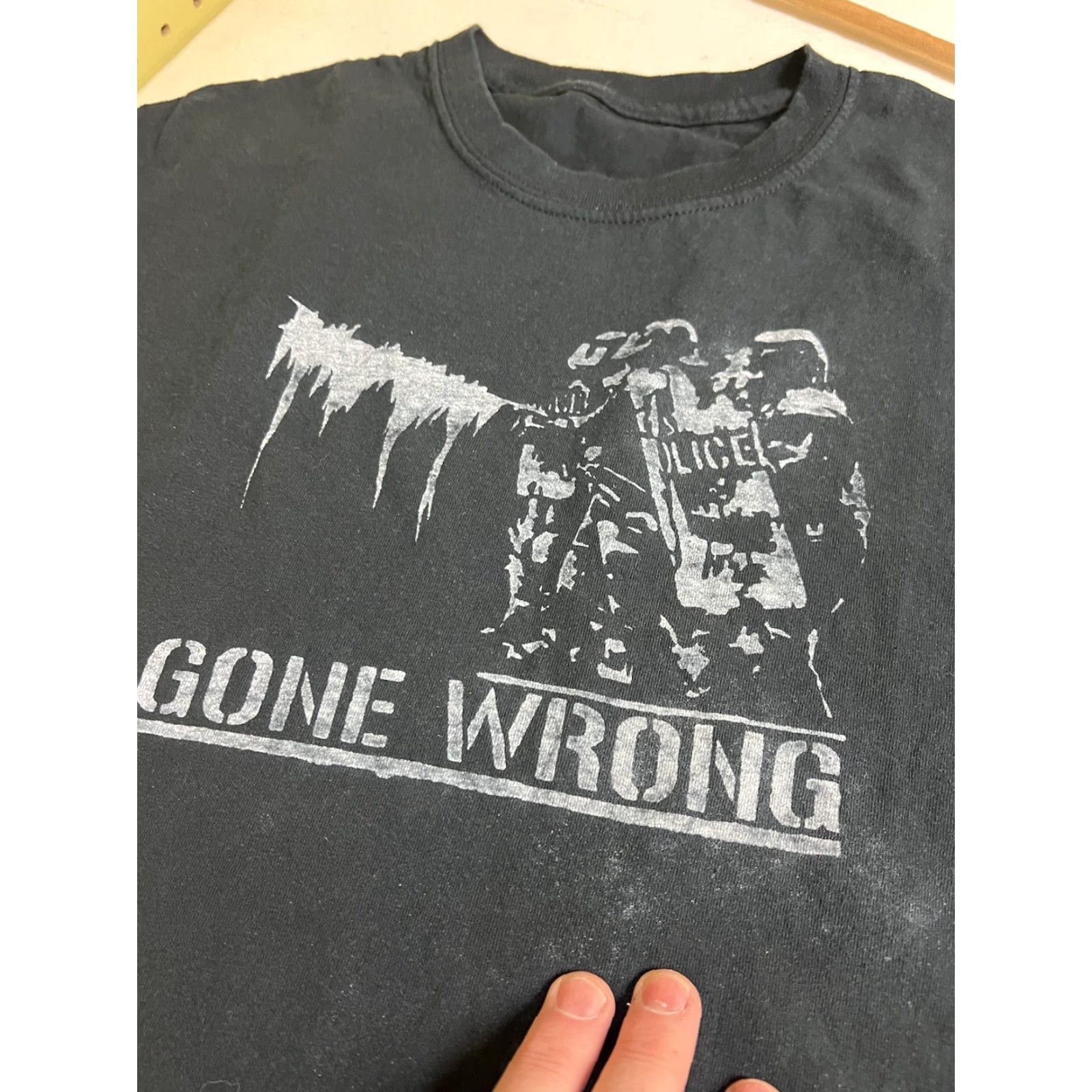 Vintage Gone Wrong Band Tee Shirt Black Short Sleeve Men M Patch Punk Thrash Cotton Blend T-Shirt Crew Neck Vintage: No (reorder?) Size US M / EU 48-50 / 2 - 4 Thumbnail