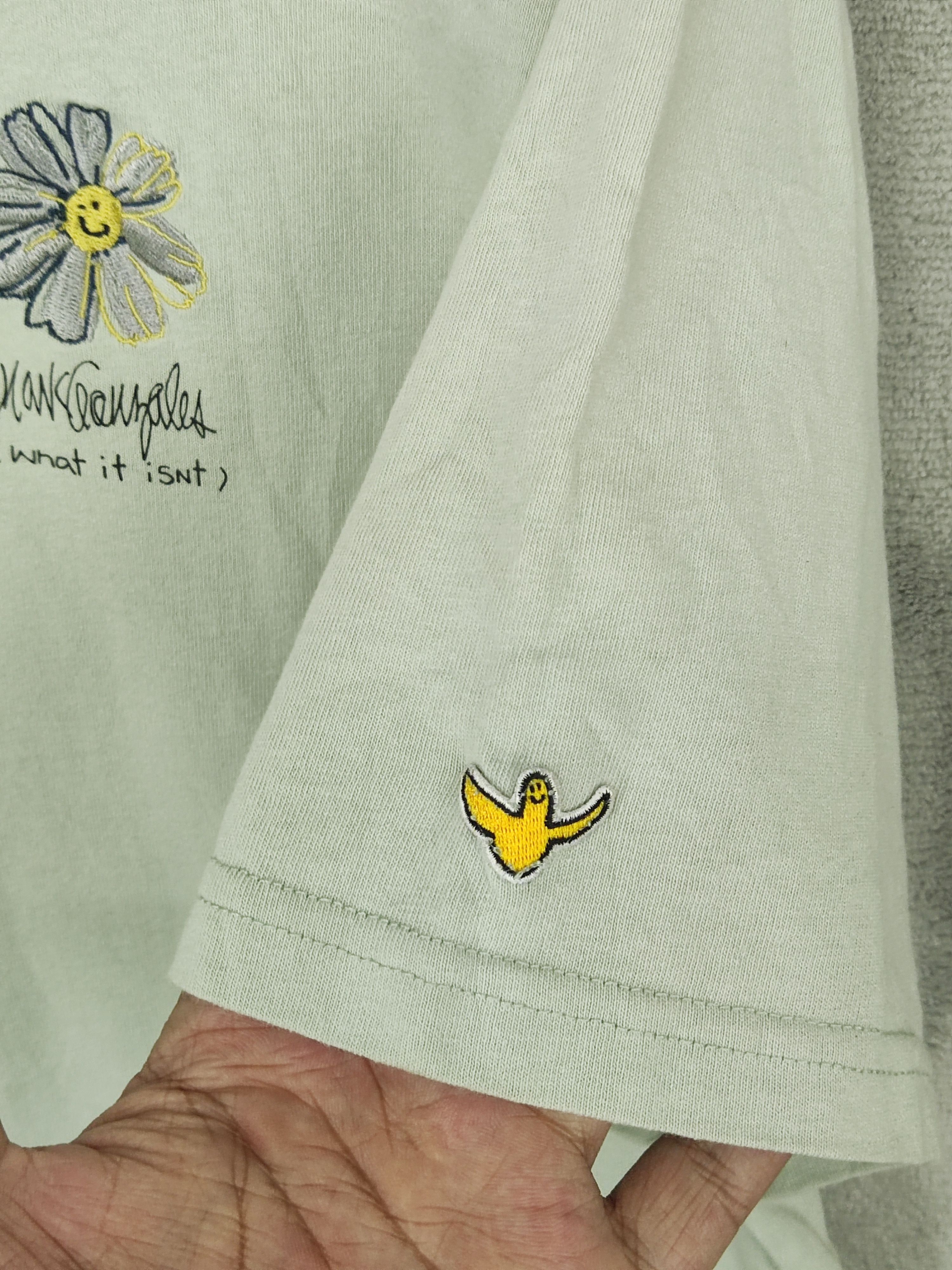 Japanese Brand Mark Gonzales What it isNt Flower Embroidered Art T-shirt Size US S / EU 44-46 / 1 - 5 Thumbnail