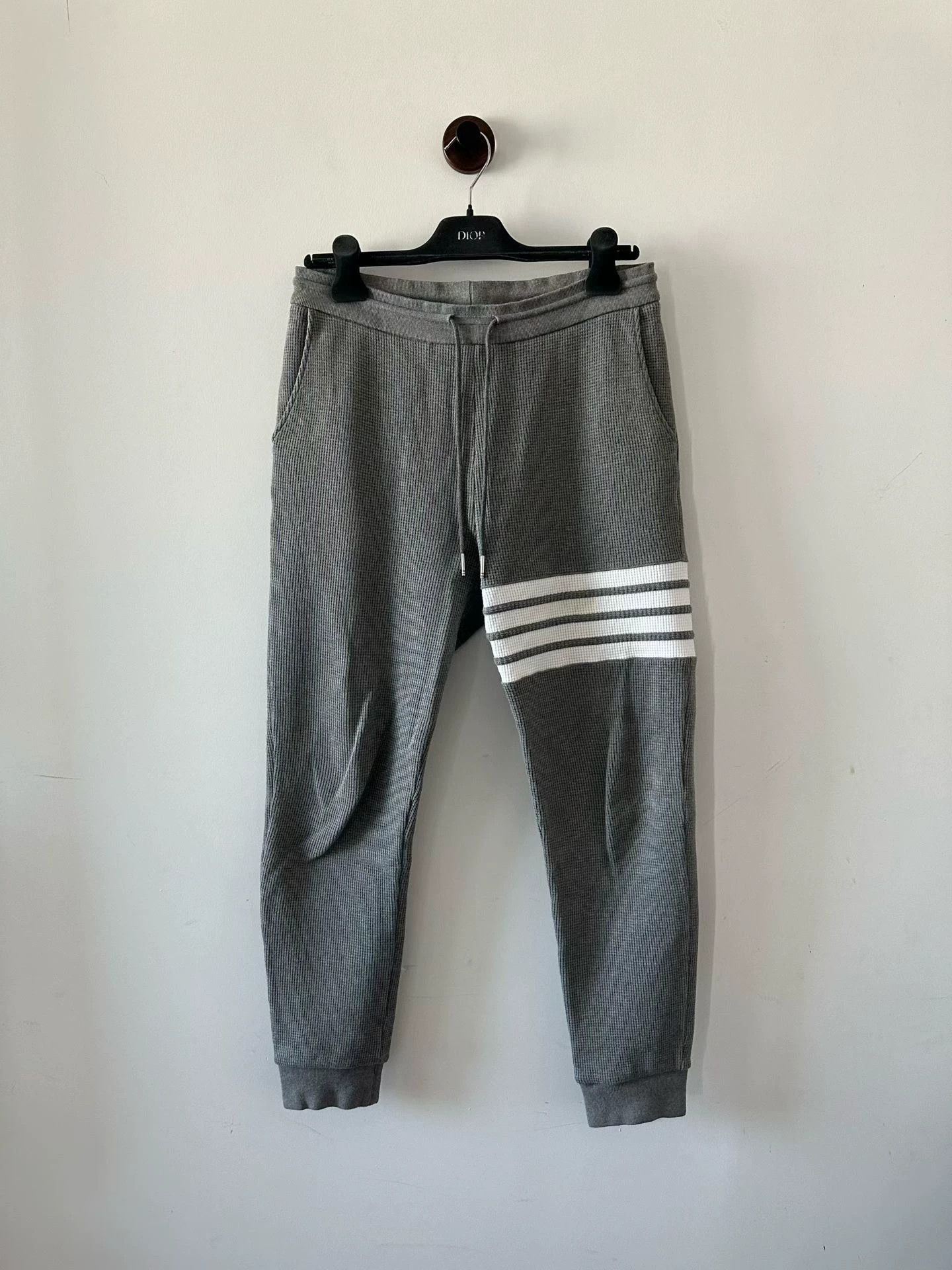 Thom Browne Thom Browne Grey Waffle Knit Sweatpants Size 1 Size US 28 / EU 44 - 1 Thumbnail