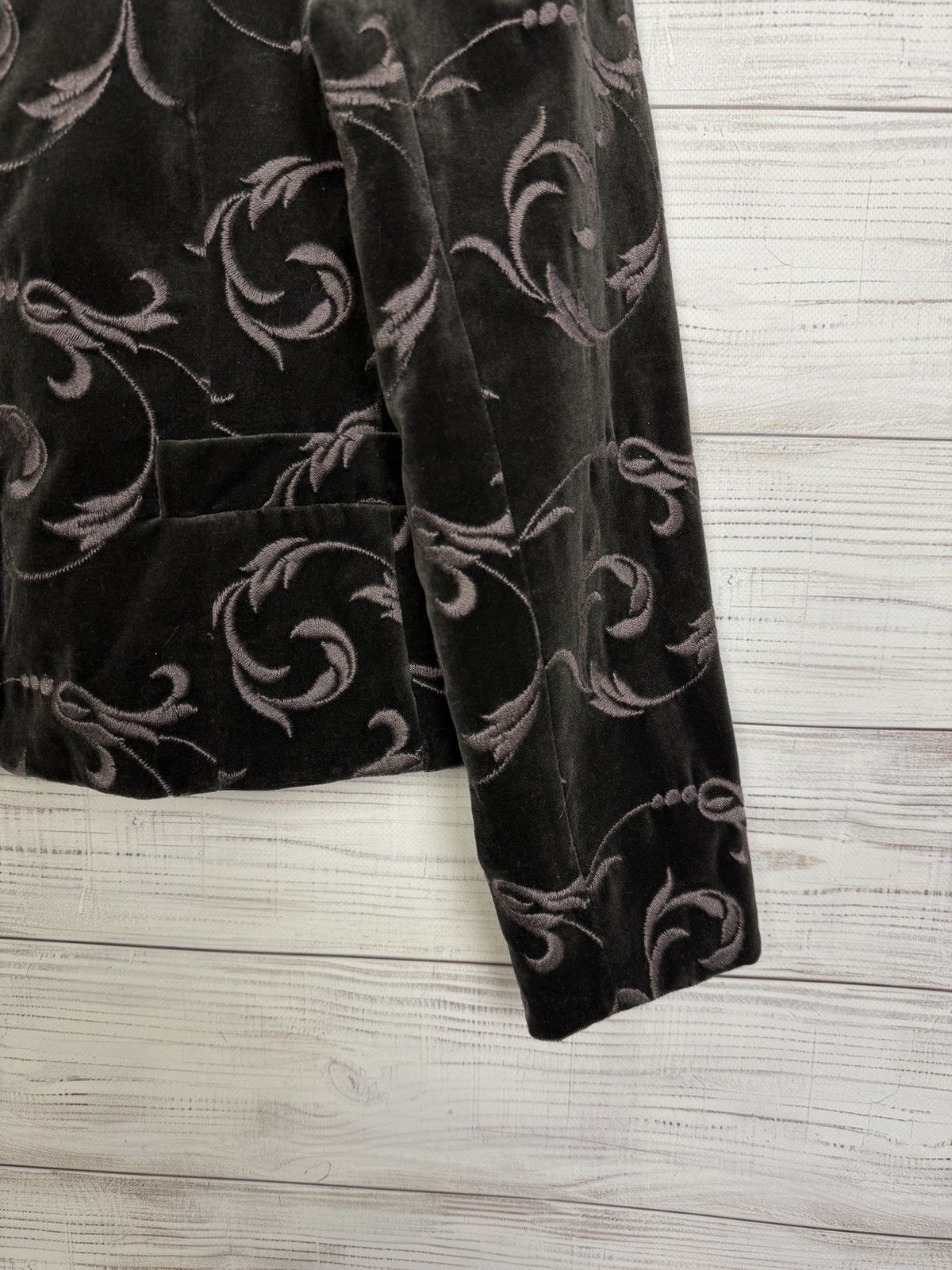 Burberry Burberry Velvet Jacket Over Logo Size Us 6 Size M / US 6-8 / IT 42-44 - 6 Thumbnail