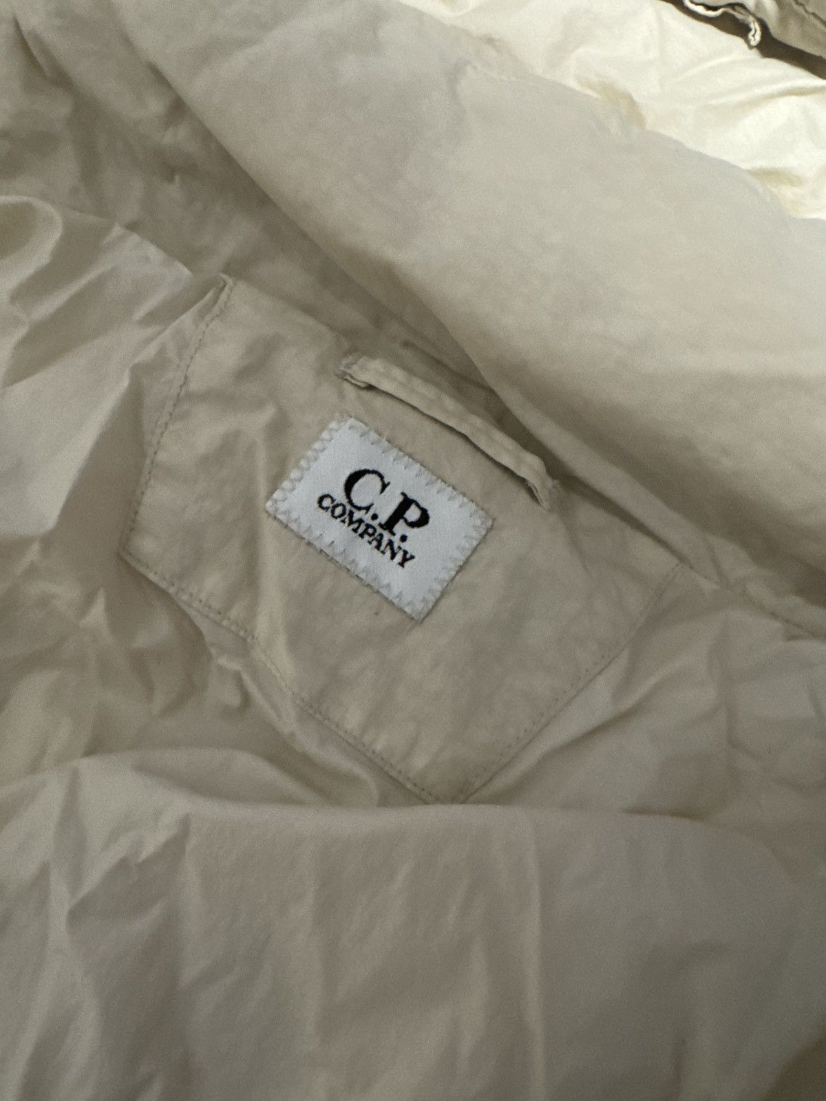 C.P. Company C.P. Company Flatt Nylon Down Filled Goggle Puffer Jacket Size US XL / EU 56 / 4 - 17 Thumbnail
