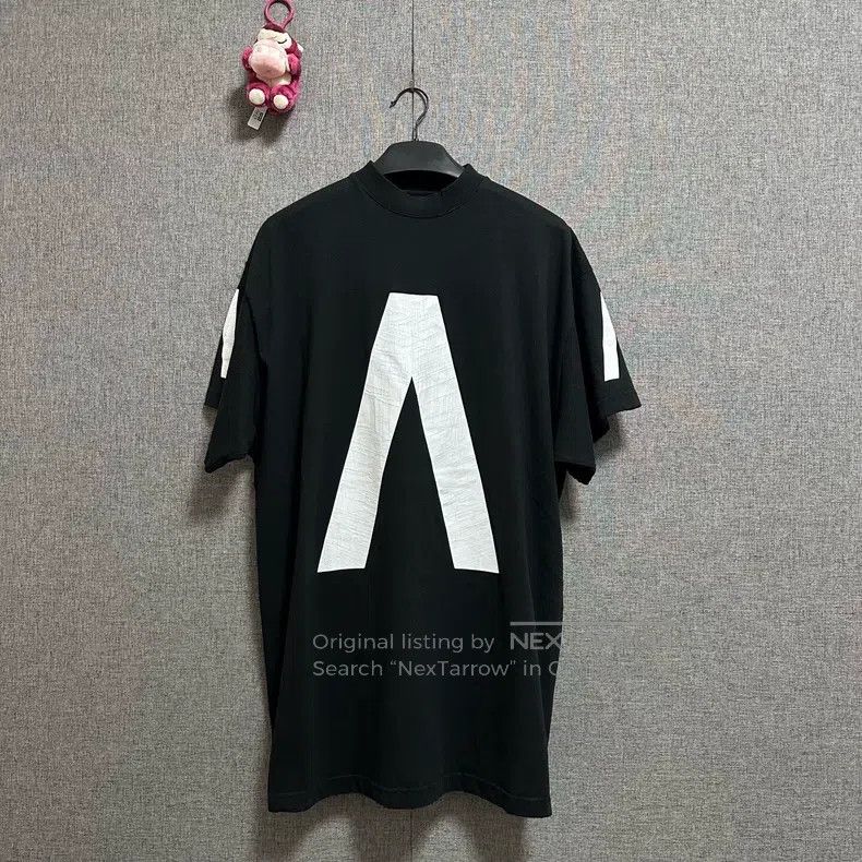 Balenciaga Balenciaga Letter print round neck short sleeve Size US S / EU 44-46 / 1 - 1 Thumbnail