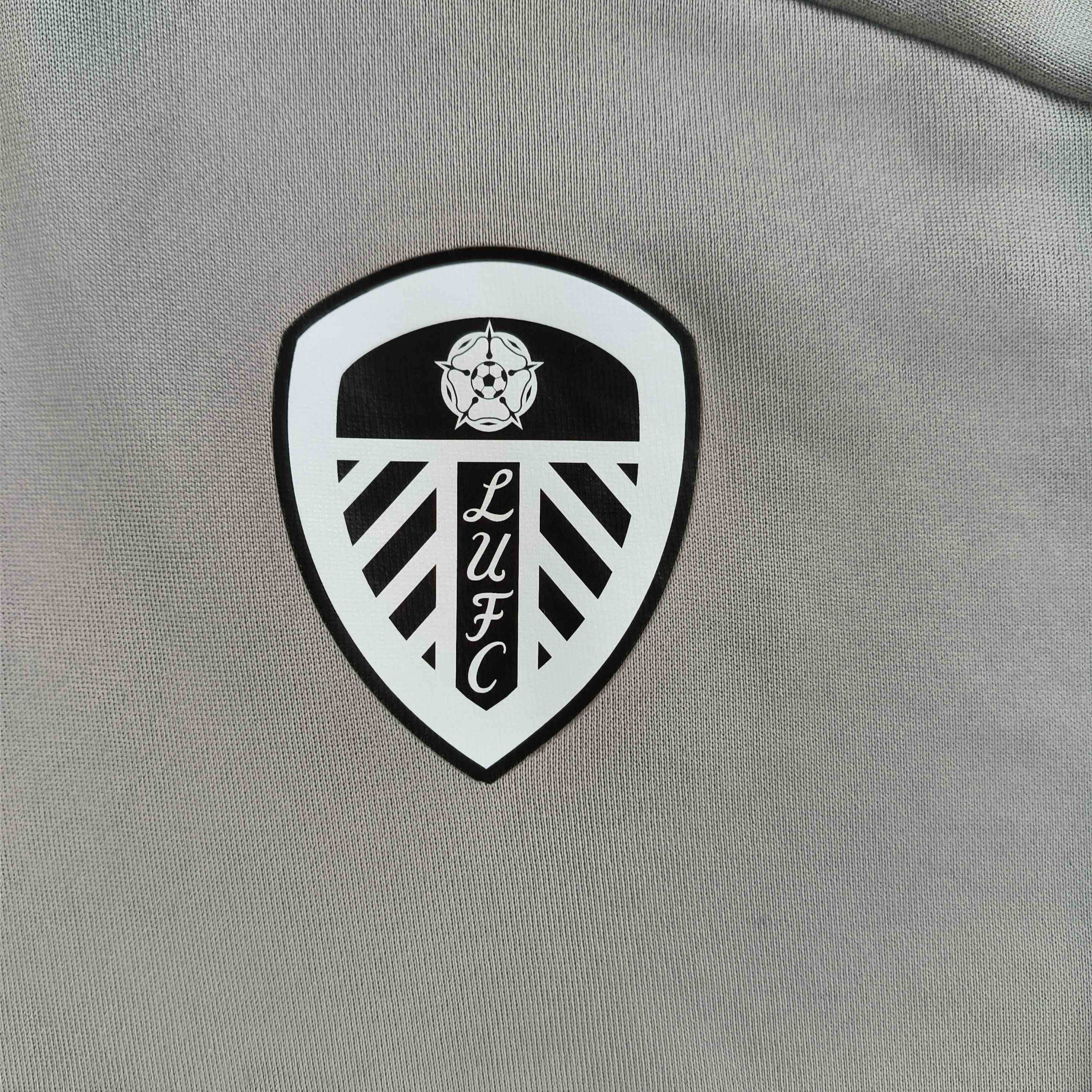 Adidas Leeds United 2020-21 Adidas football training top size L Size US L / EU 52-54 / 3 - 4 Thumbnail