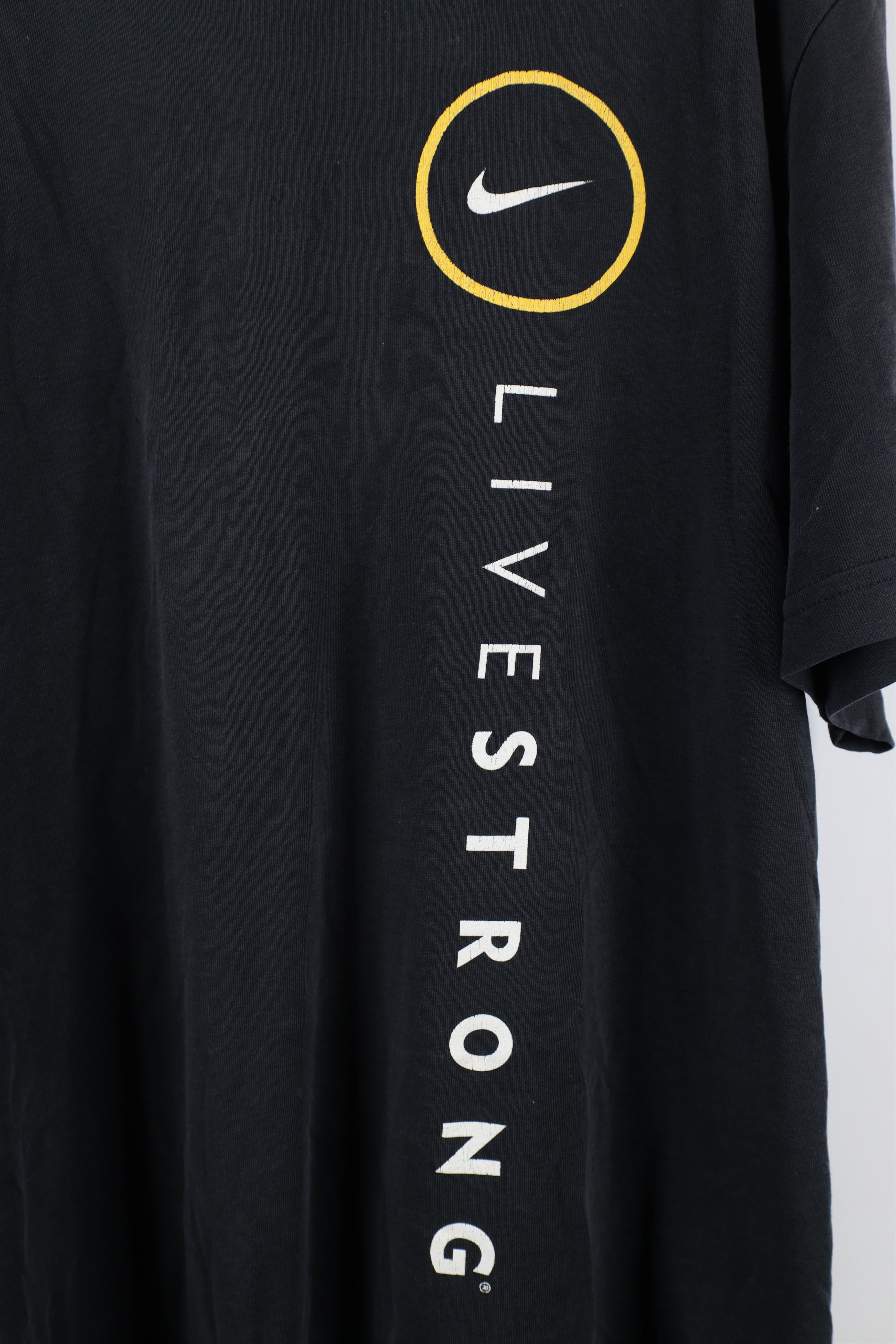 Nike × Vintage Vintage Y2K Nike Livestrong Armstrong Mini Swoosh T-Shirt Size US L / EU 52-54 / 3 - 4 Thumbnail