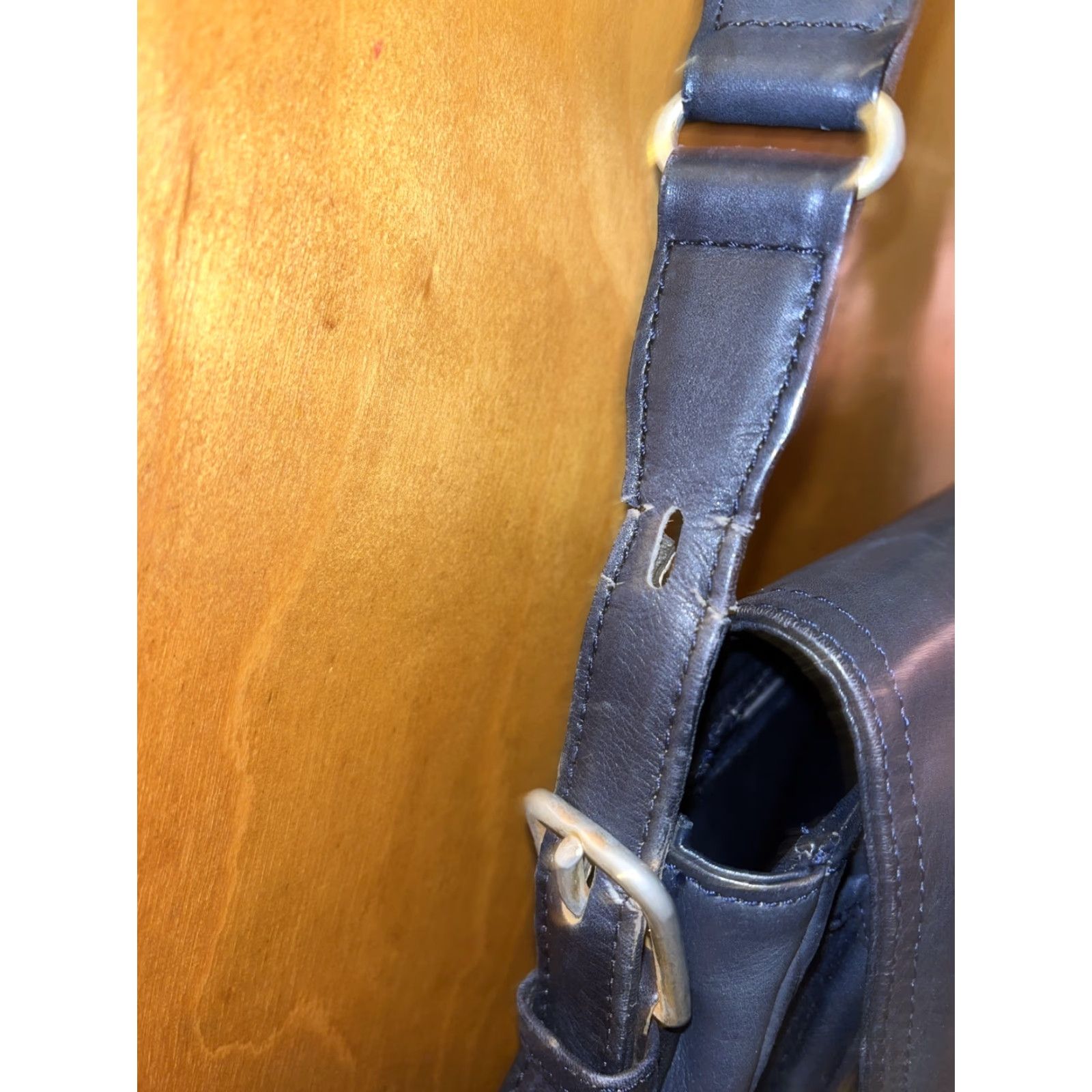 Yves Saint Laurent VINTAGE Yves Saint Laurent Dark Blue Leather Purse Made In Paris Satchel/Top Handle Bag Women Medium Size ONE SIZE - 4 Thumbnail