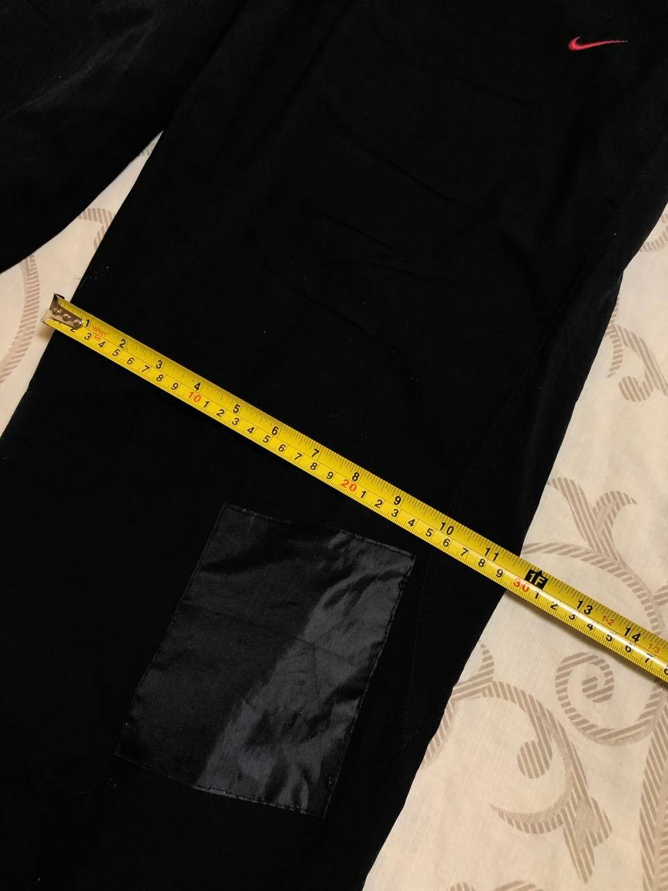 Nike Vintage Nike Track Pants Nylon Swoosh Hype Y2K Size US 38 / EU 54 - 8 Thumbnail