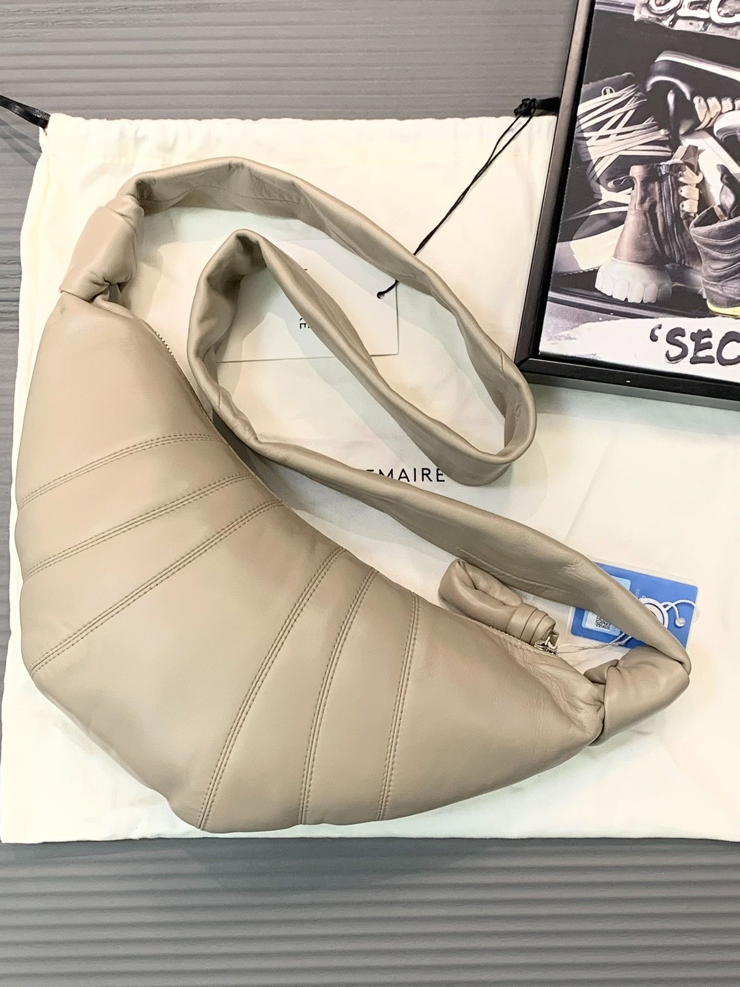 Lemaire Lemaire Small Sheepskin Croissant Bag Size ONE SIZE - 1 Thumbnail