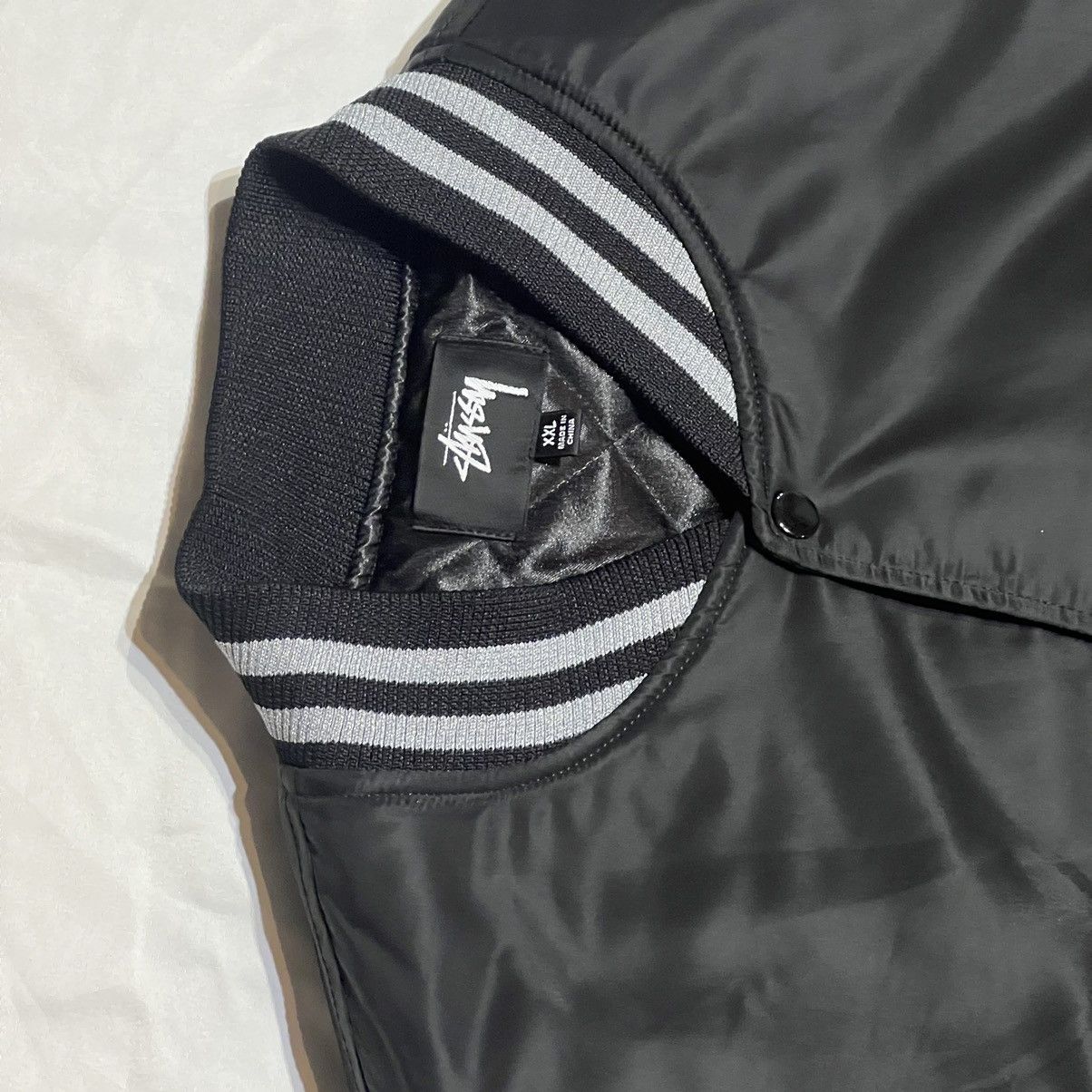 Stussy Stussy Dice Sequins Statin Jacket in Black Size US XXL / EU 58 / 5 - 7 Thumbnail