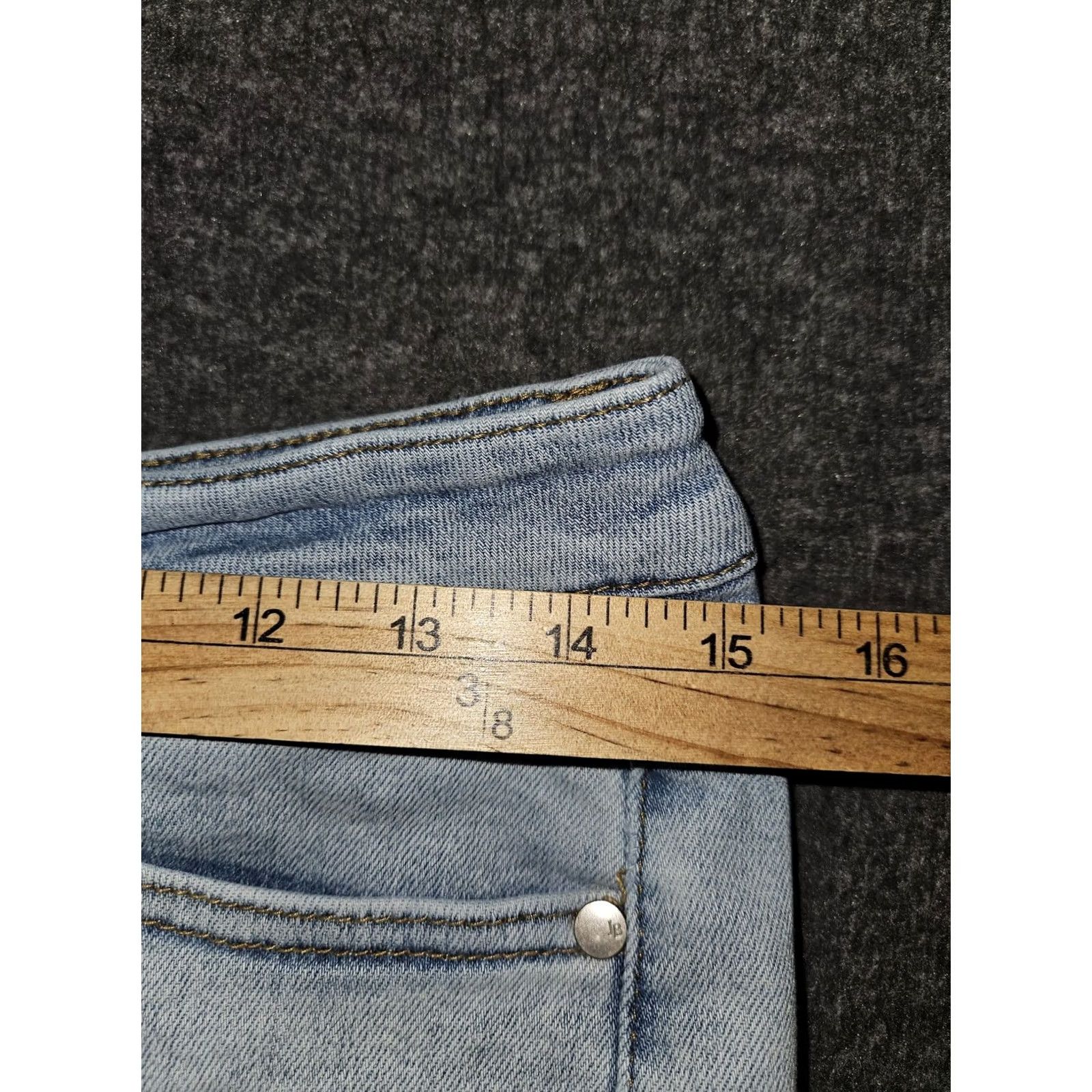 Vintage Judy Blue Jeans Womens Light Wash Boyfriend Fit Distressed Stretch JB8278 7/28 Denim Jeans Women’s Relaxed Straight Leg Size 28" / US 6 / IT 42 - 4 Thumbnail
